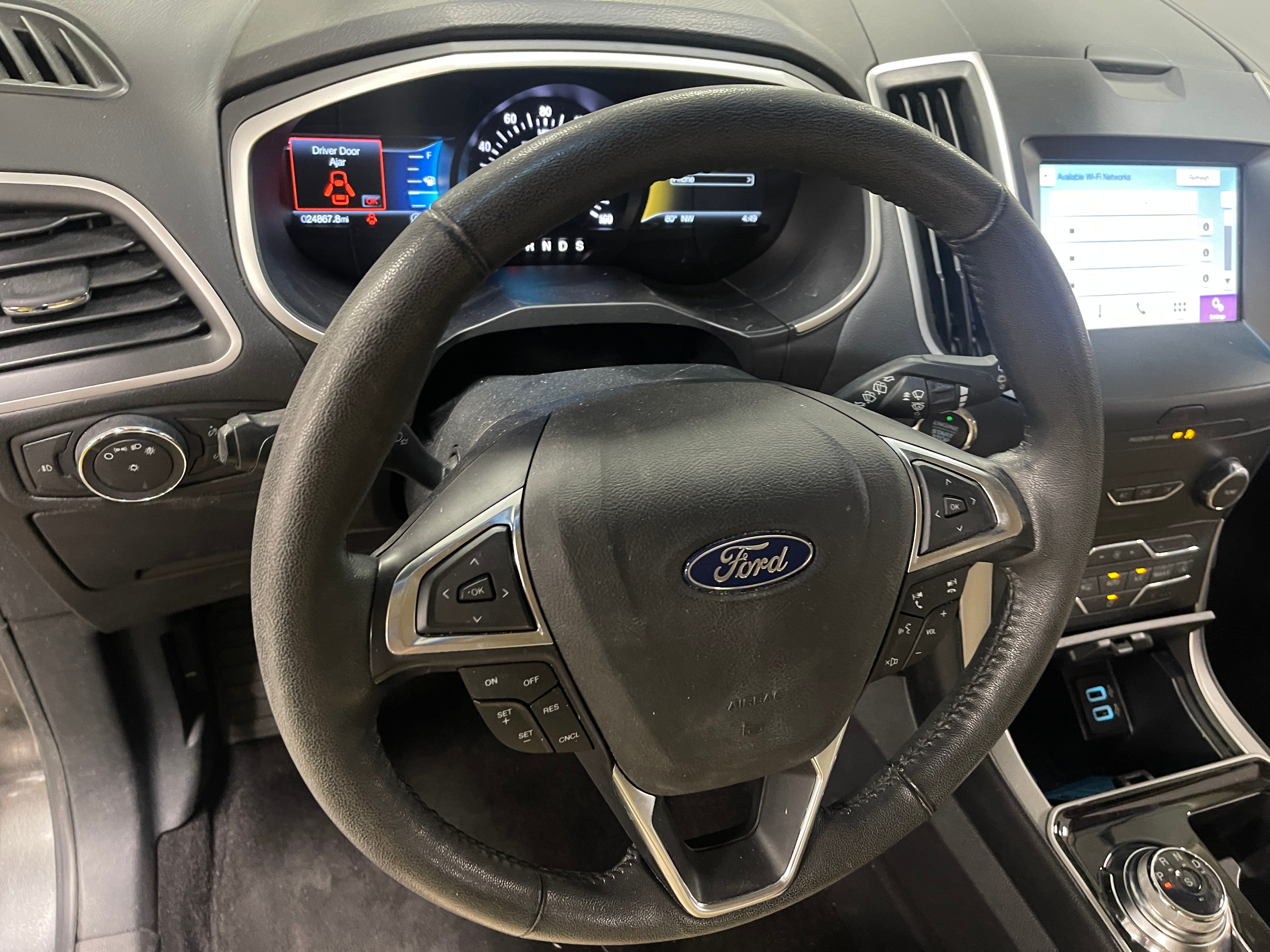 2019 Ford Edge SEL 5