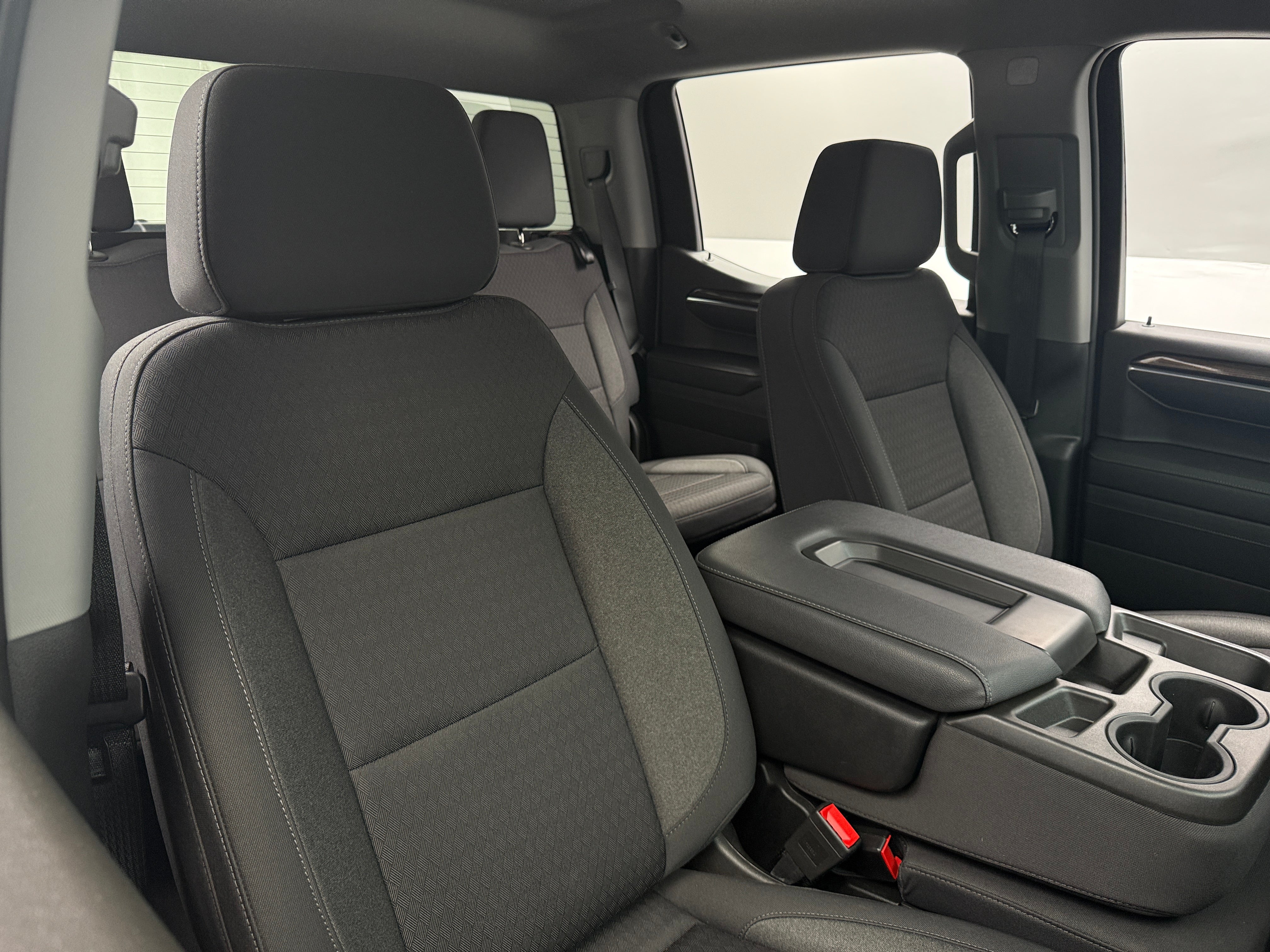 2023 Chevrolet Silverado 1500 LT 2