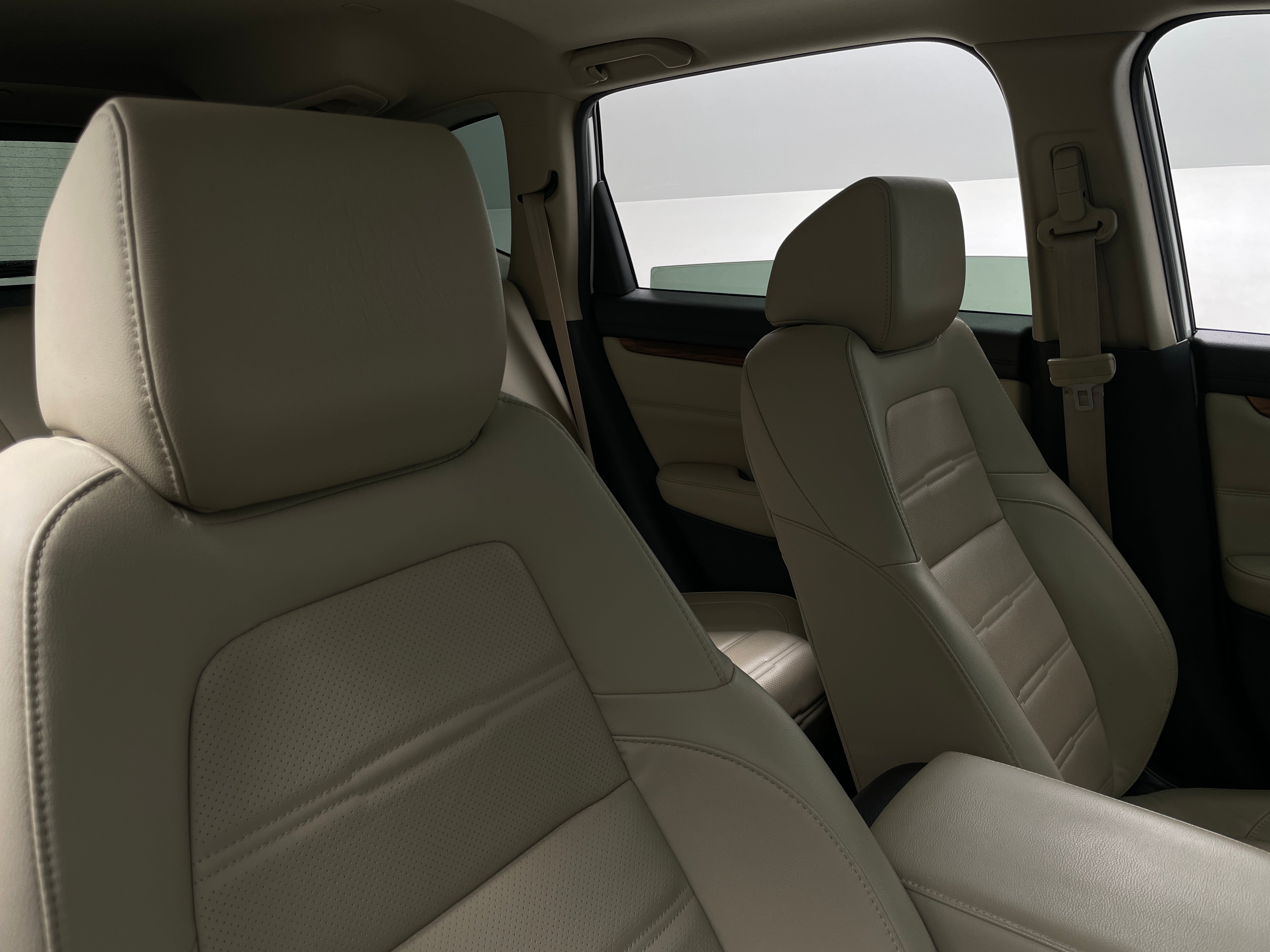 2019 Honda CR-V Touring 2