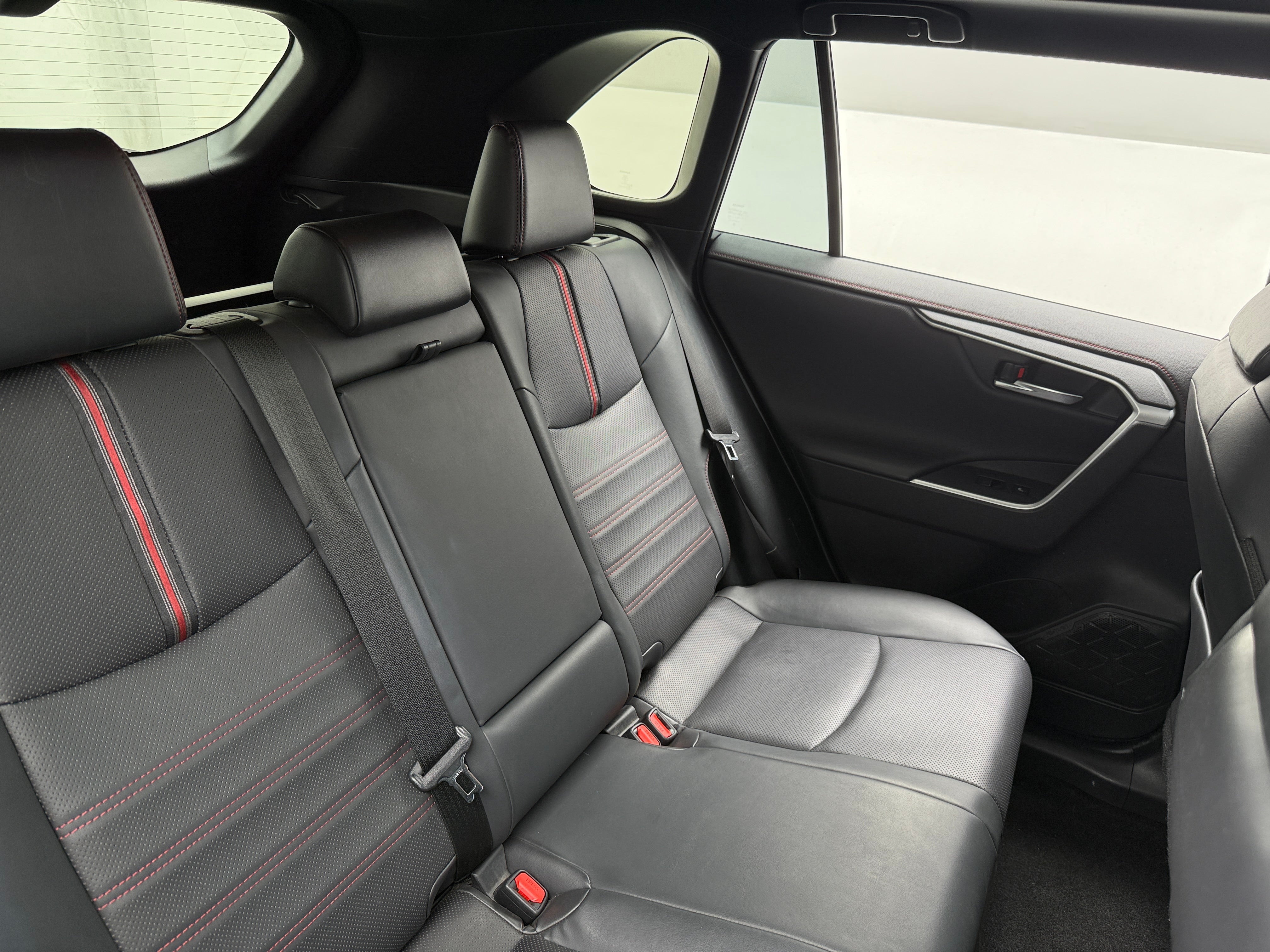 2021 Toyota RAV4 Prime XSE 5