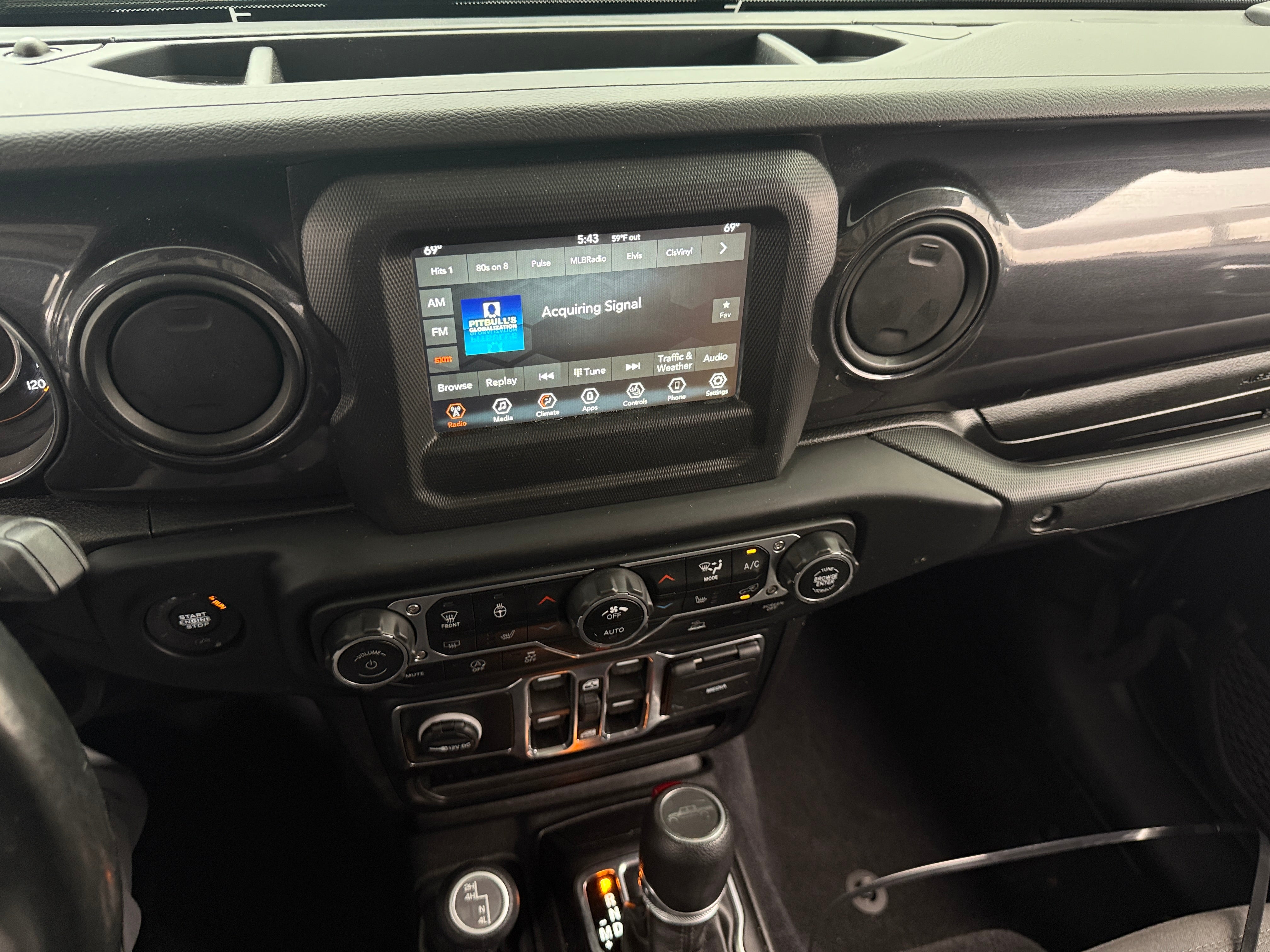 2022 Jeep Gladiator Altitude 4