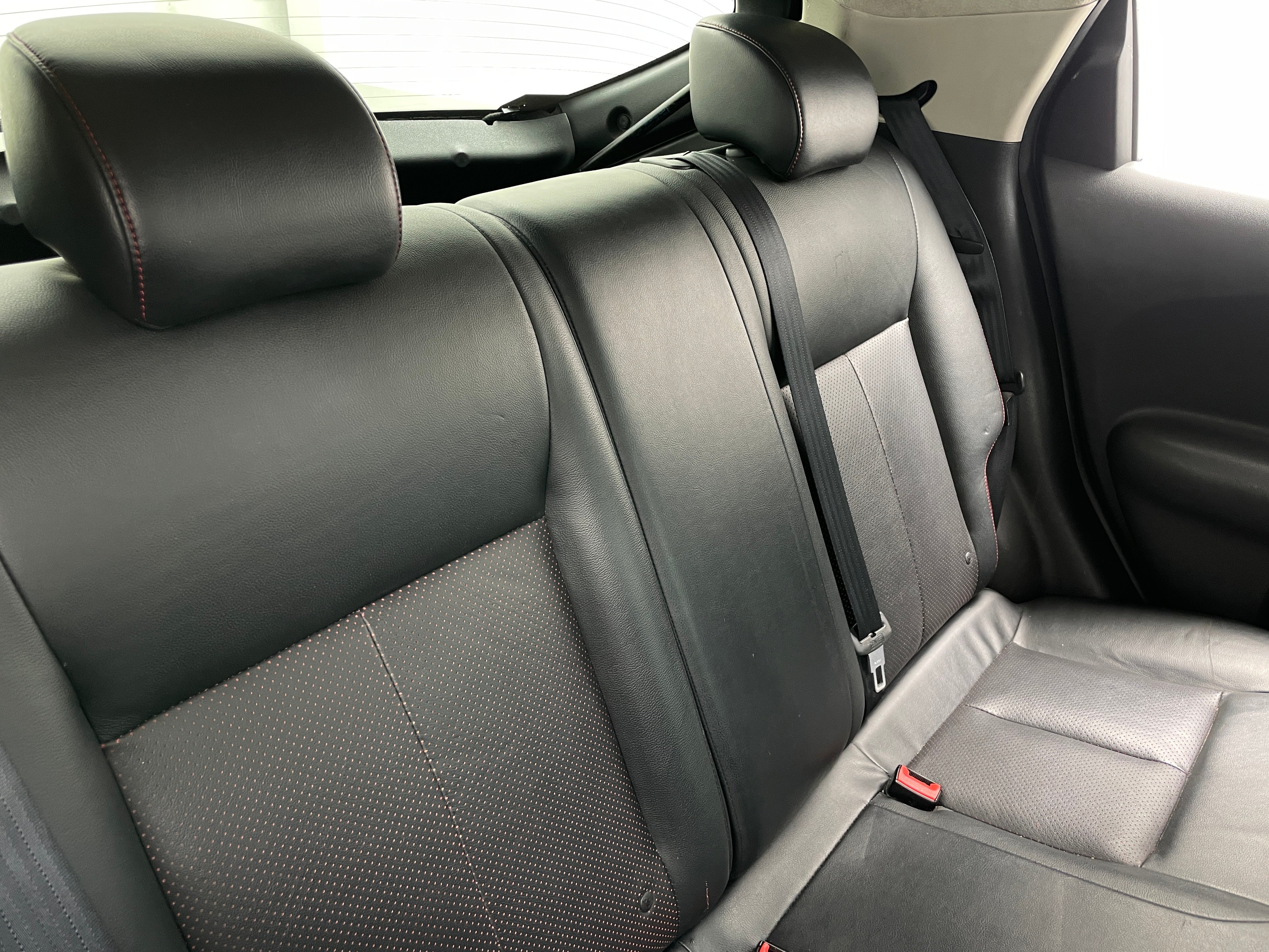 2016 Nissan Juke SL 6