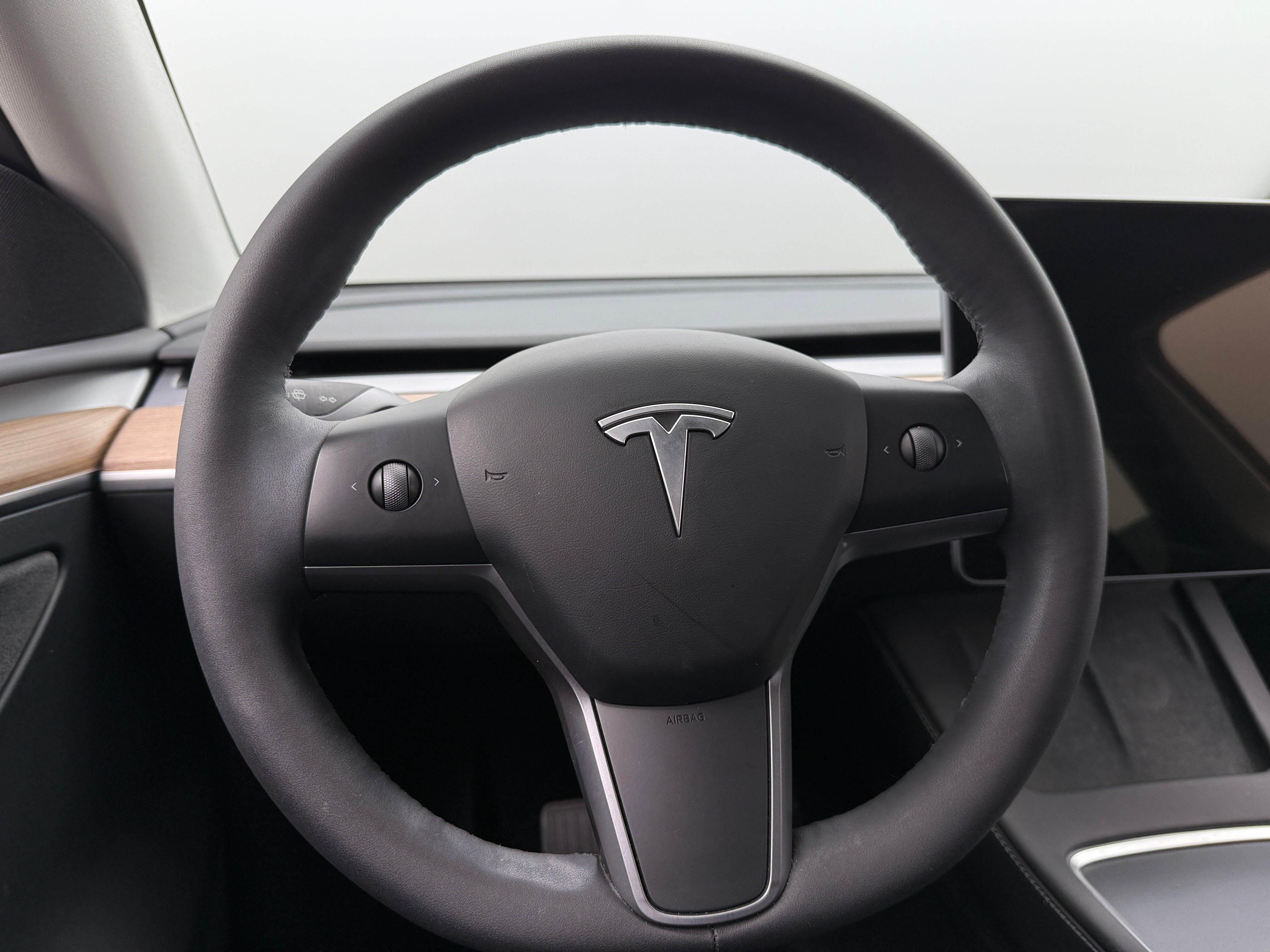 2023 Tesla Model Y Long Range 4