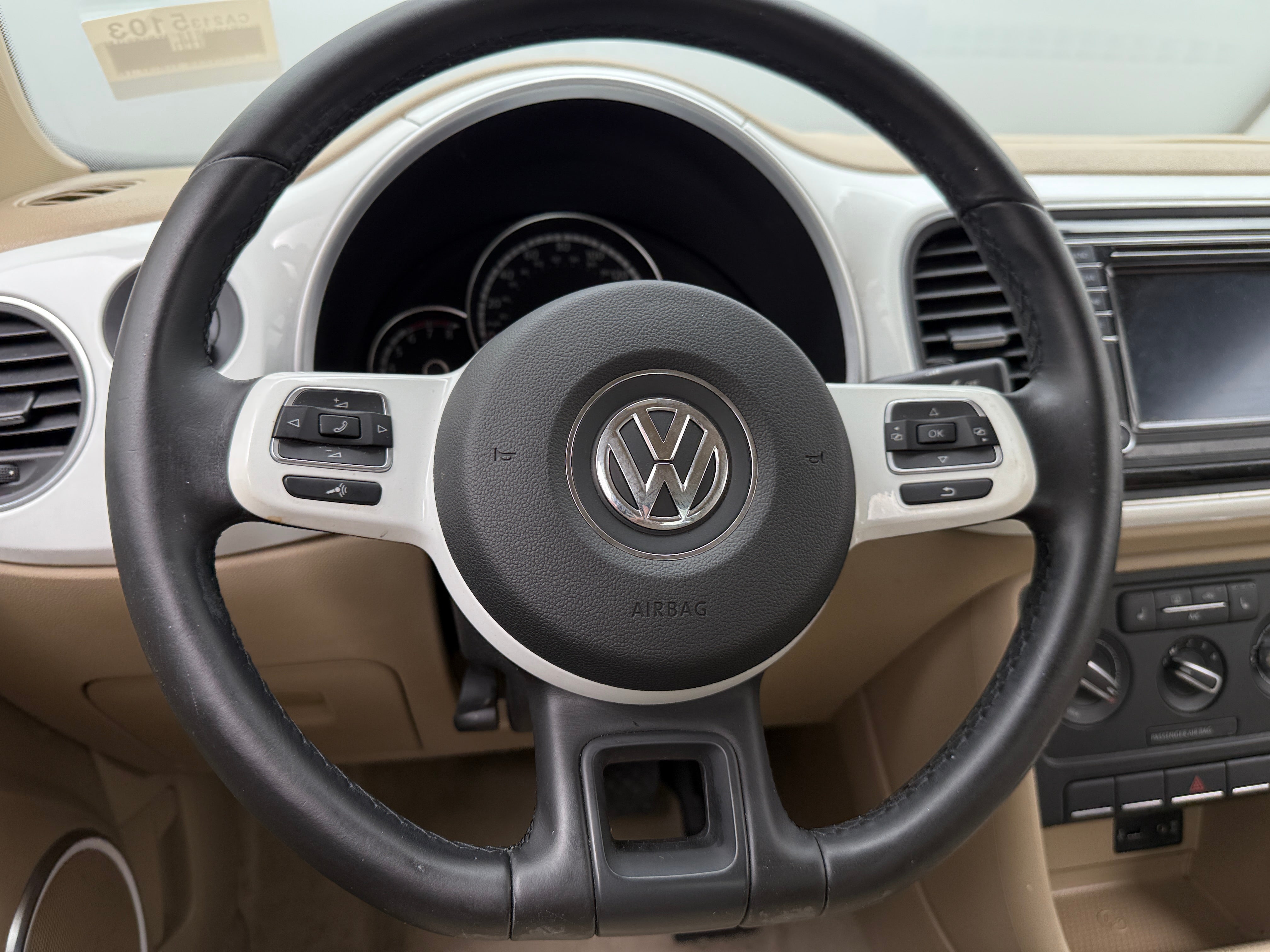 2016 Volkswagen Beetle SE 5