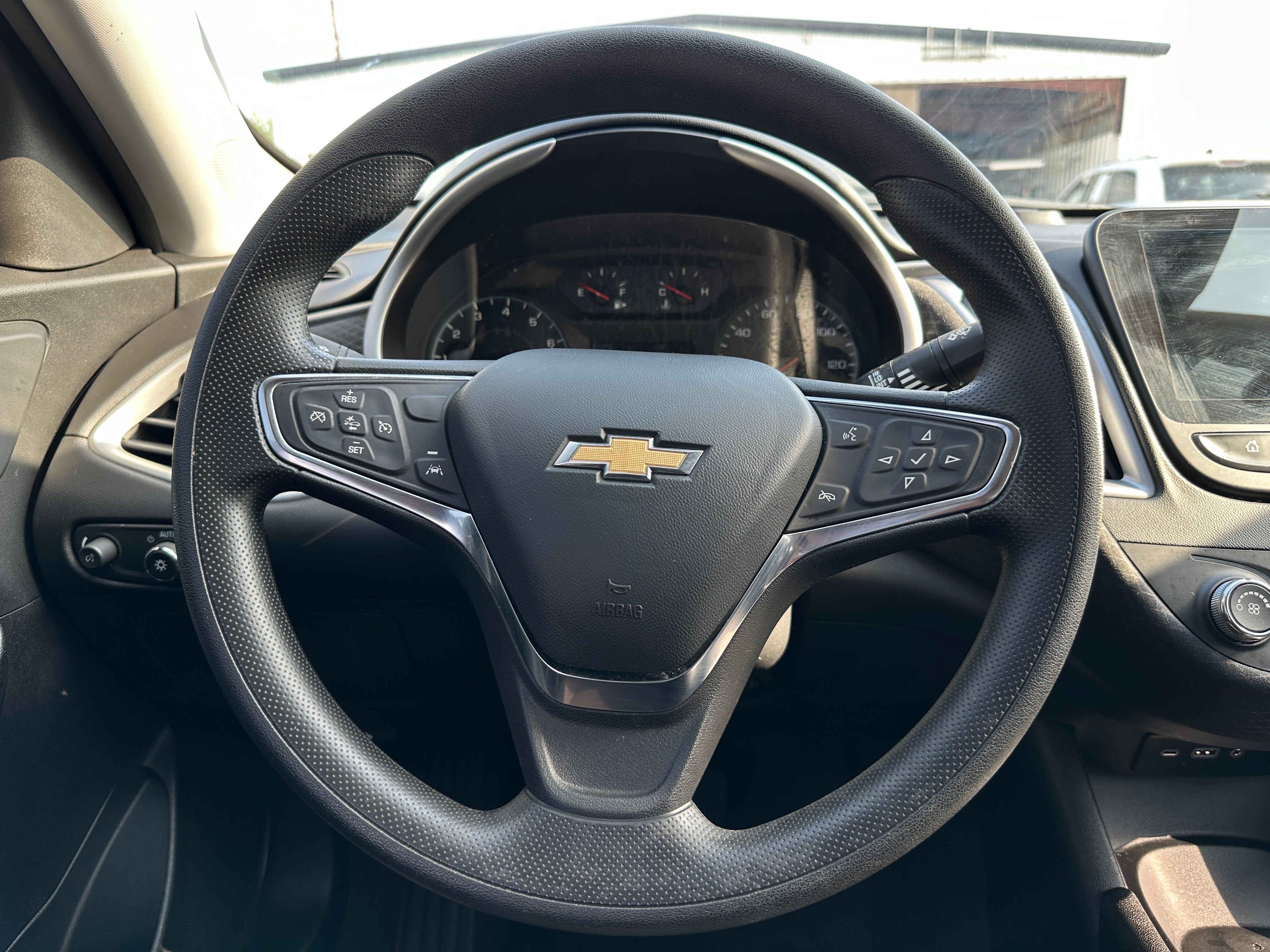 Thumbnail: 2024 Chevrolet Malibu - 5