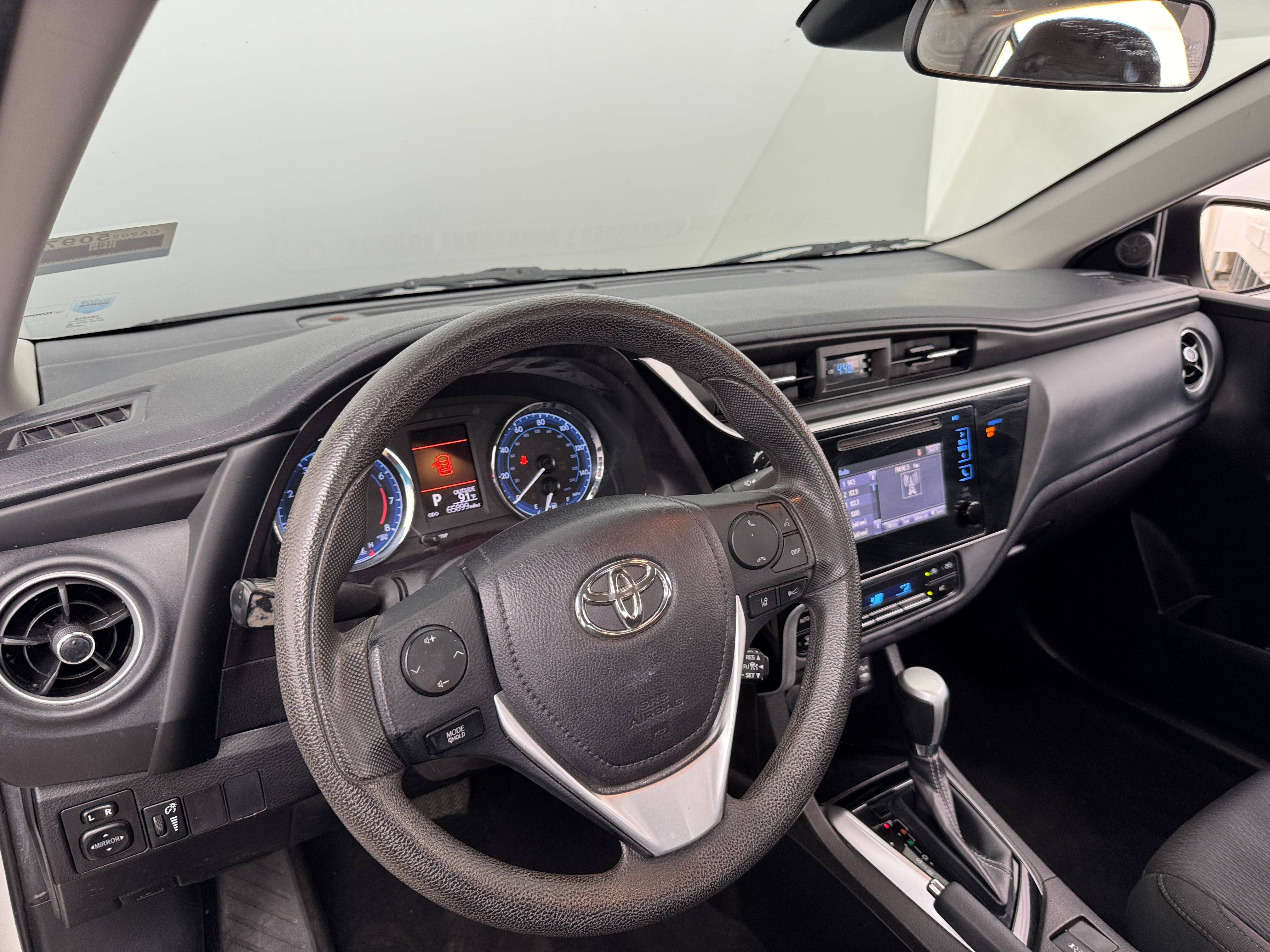 2018 Toyota Corolla LE 3