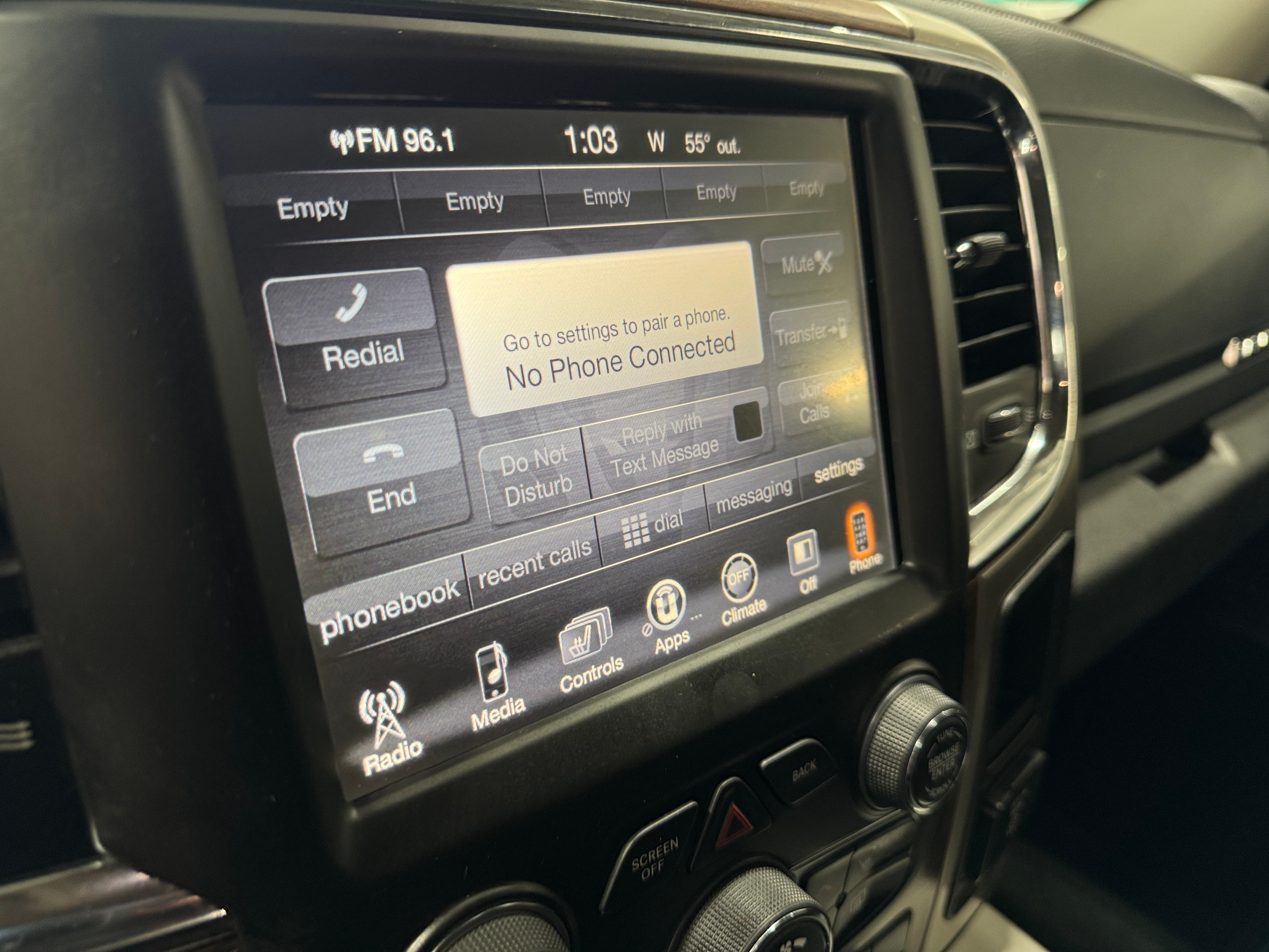 2017 RAM 1500 Laramie 3