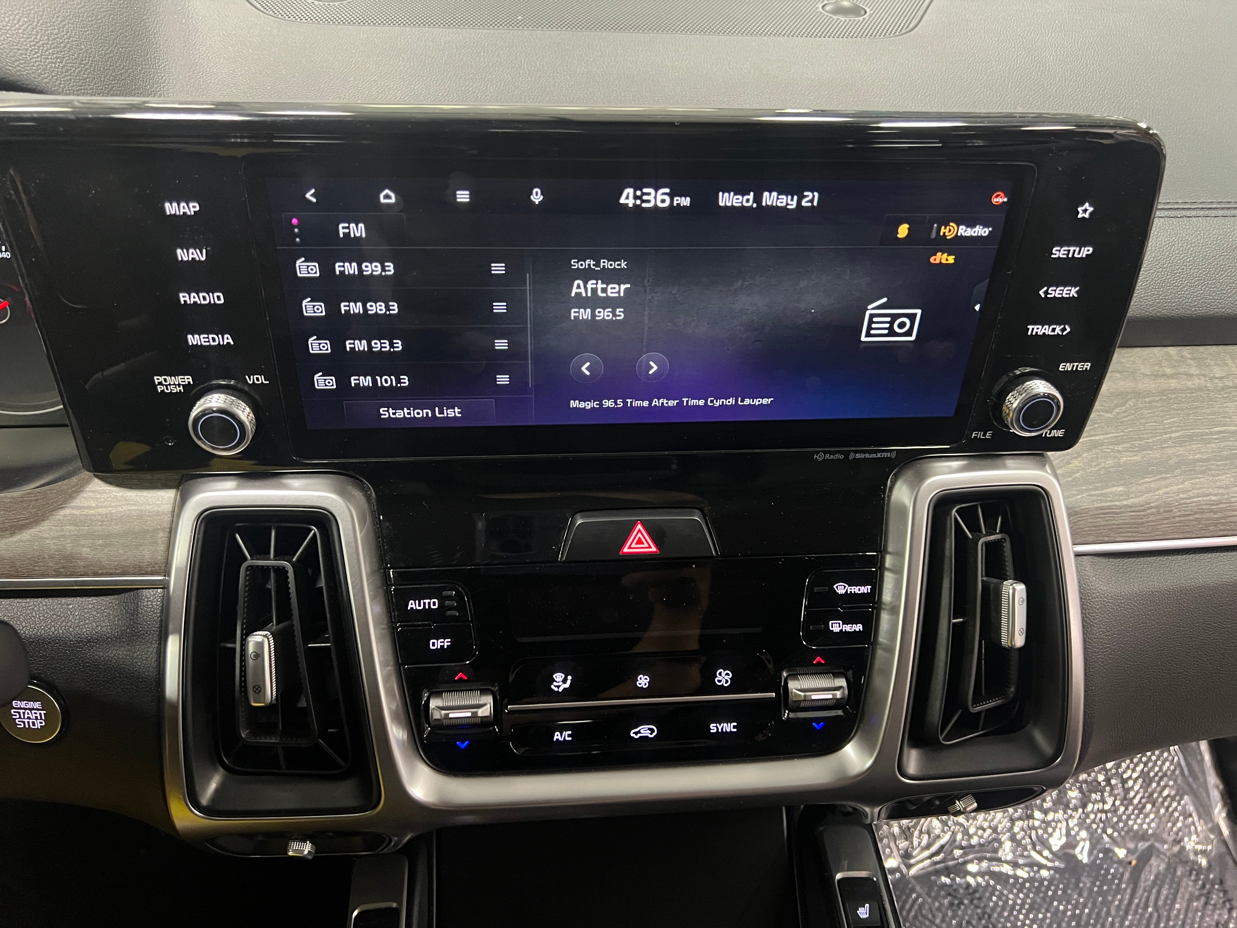 2023 Kia Sorento X-Line EX 3