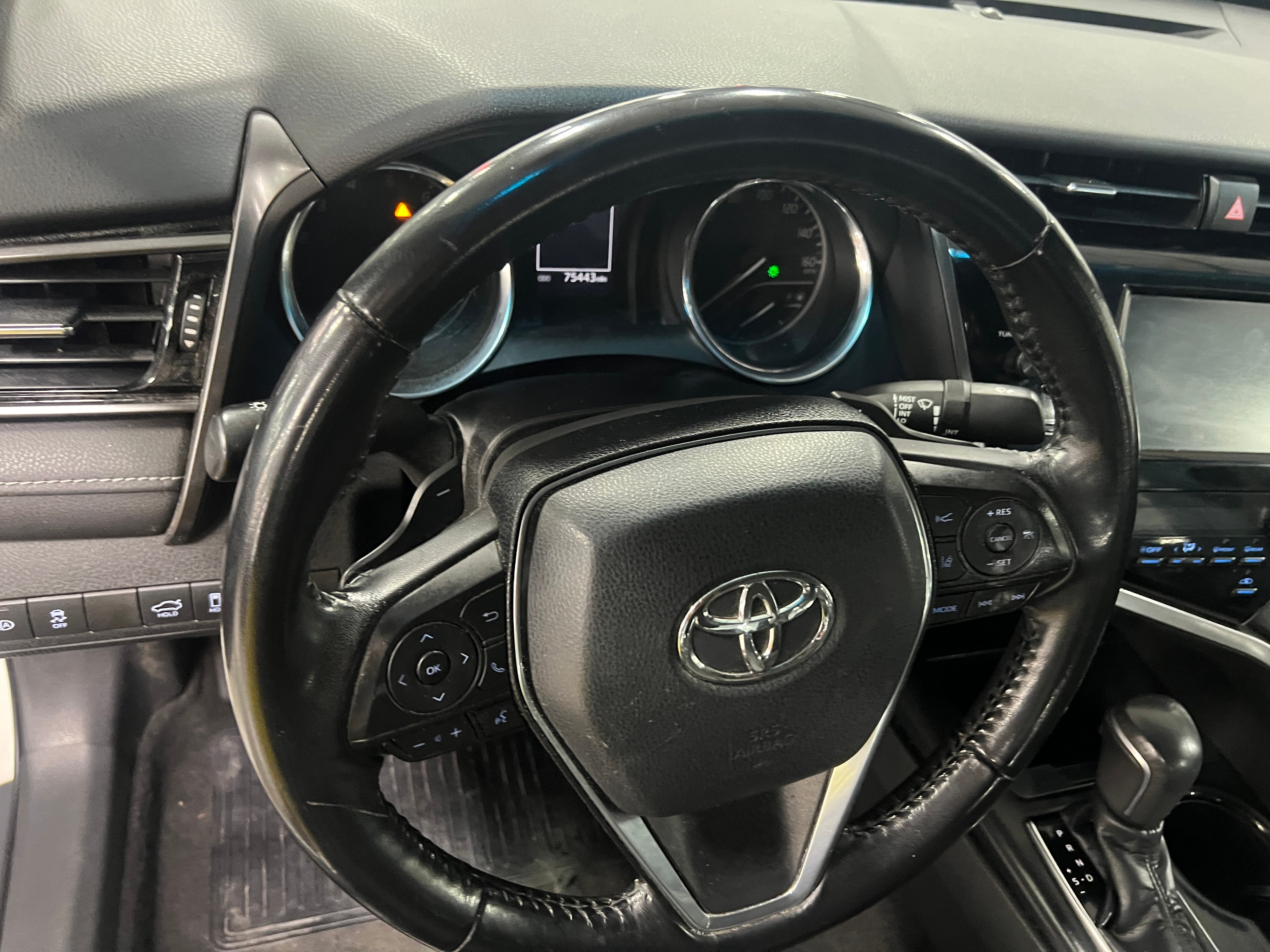 2019 Toyota Camry SE 5