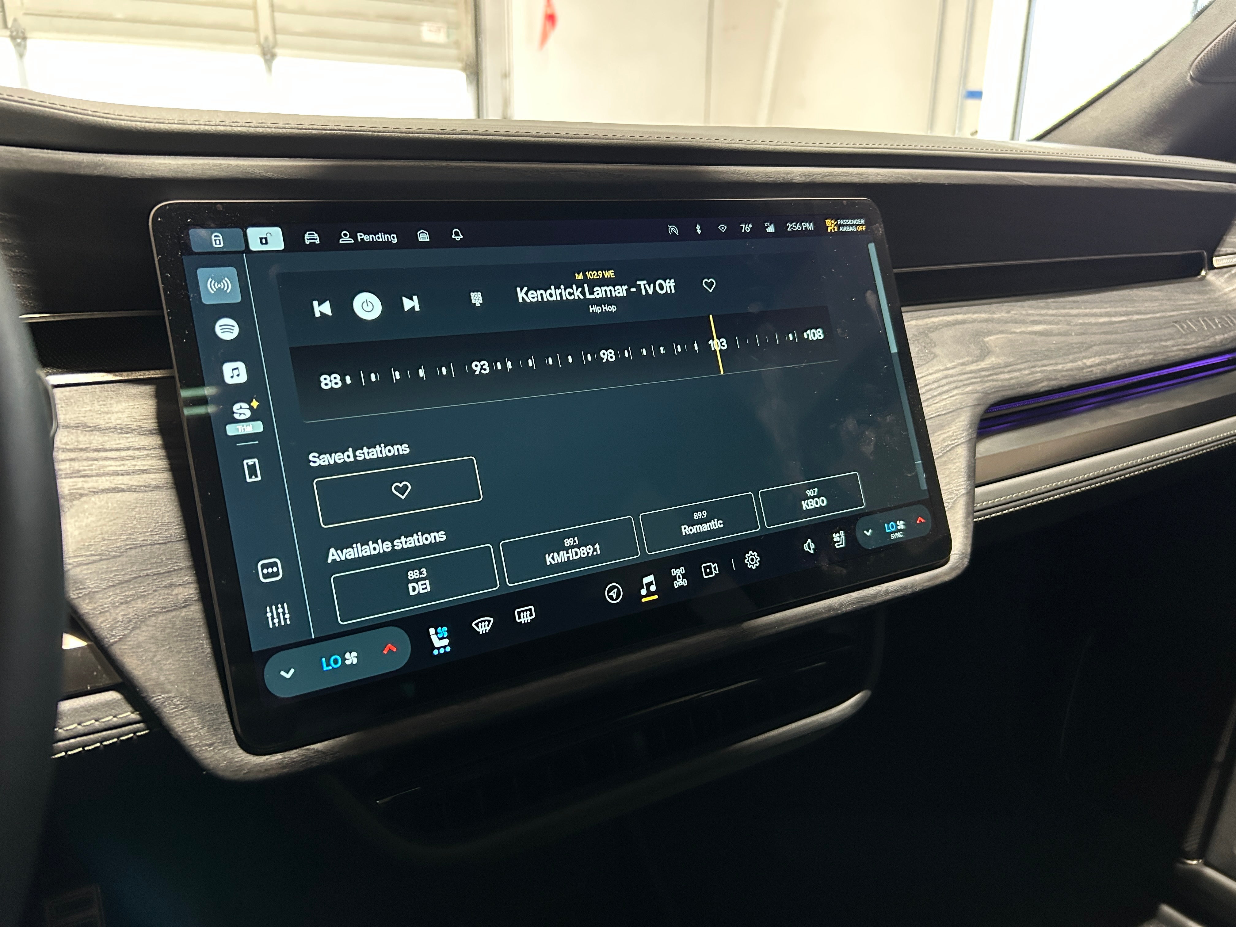 2022 Rivian R1T Adventure 3
