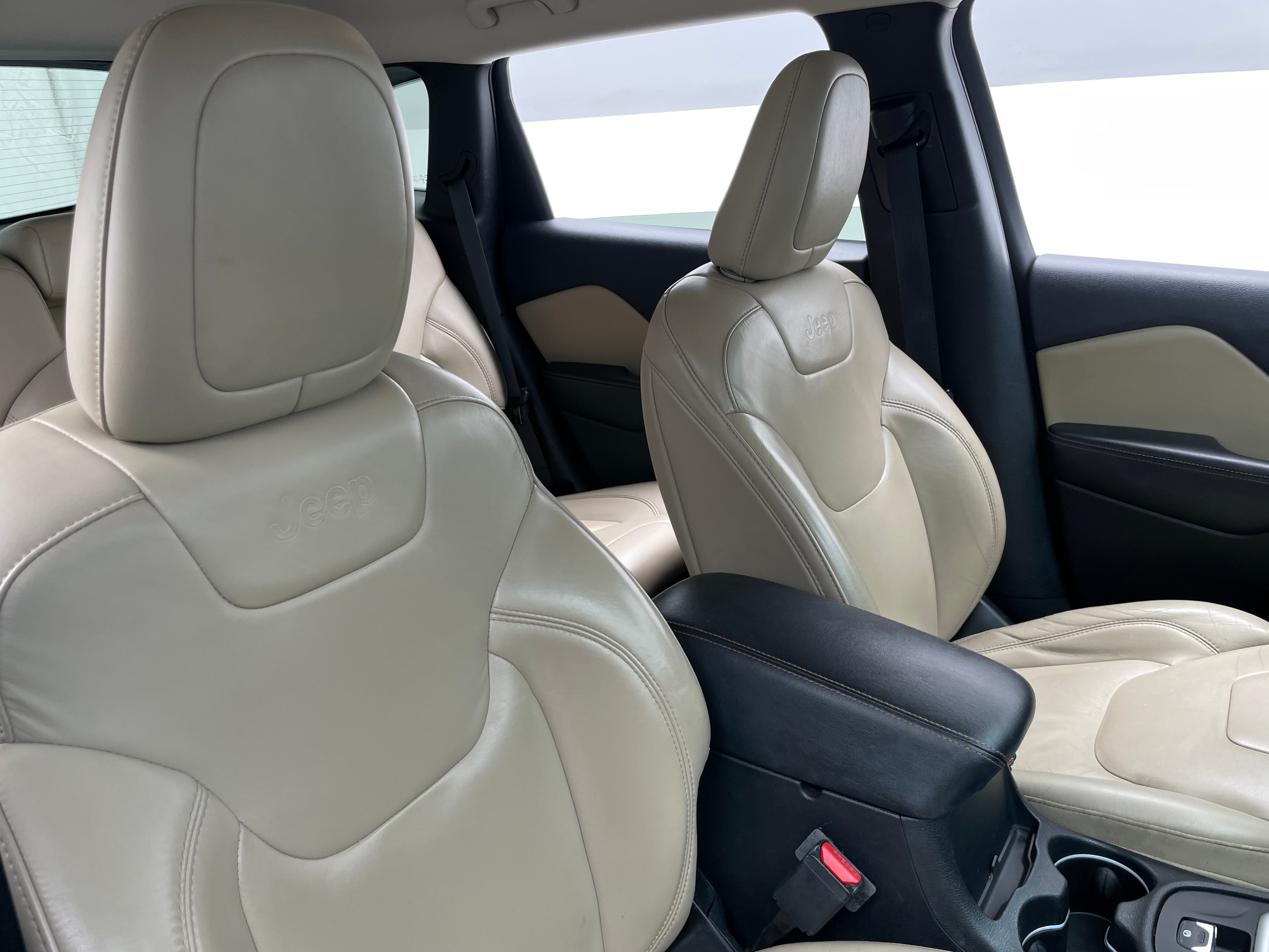 2016 Jeep Cherokee Limited Edition 2
