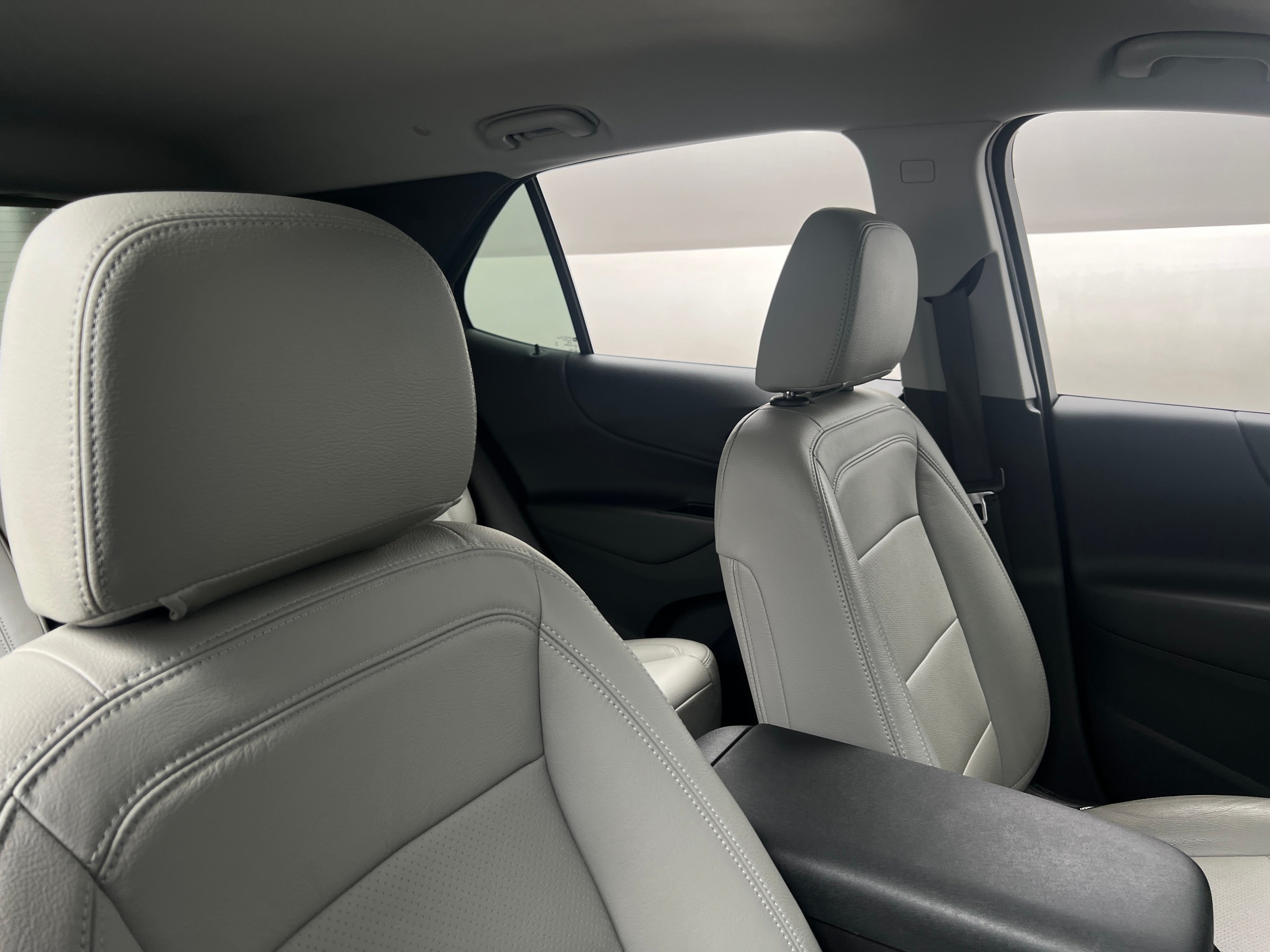 2022 Chevrolet Equinox LT 2