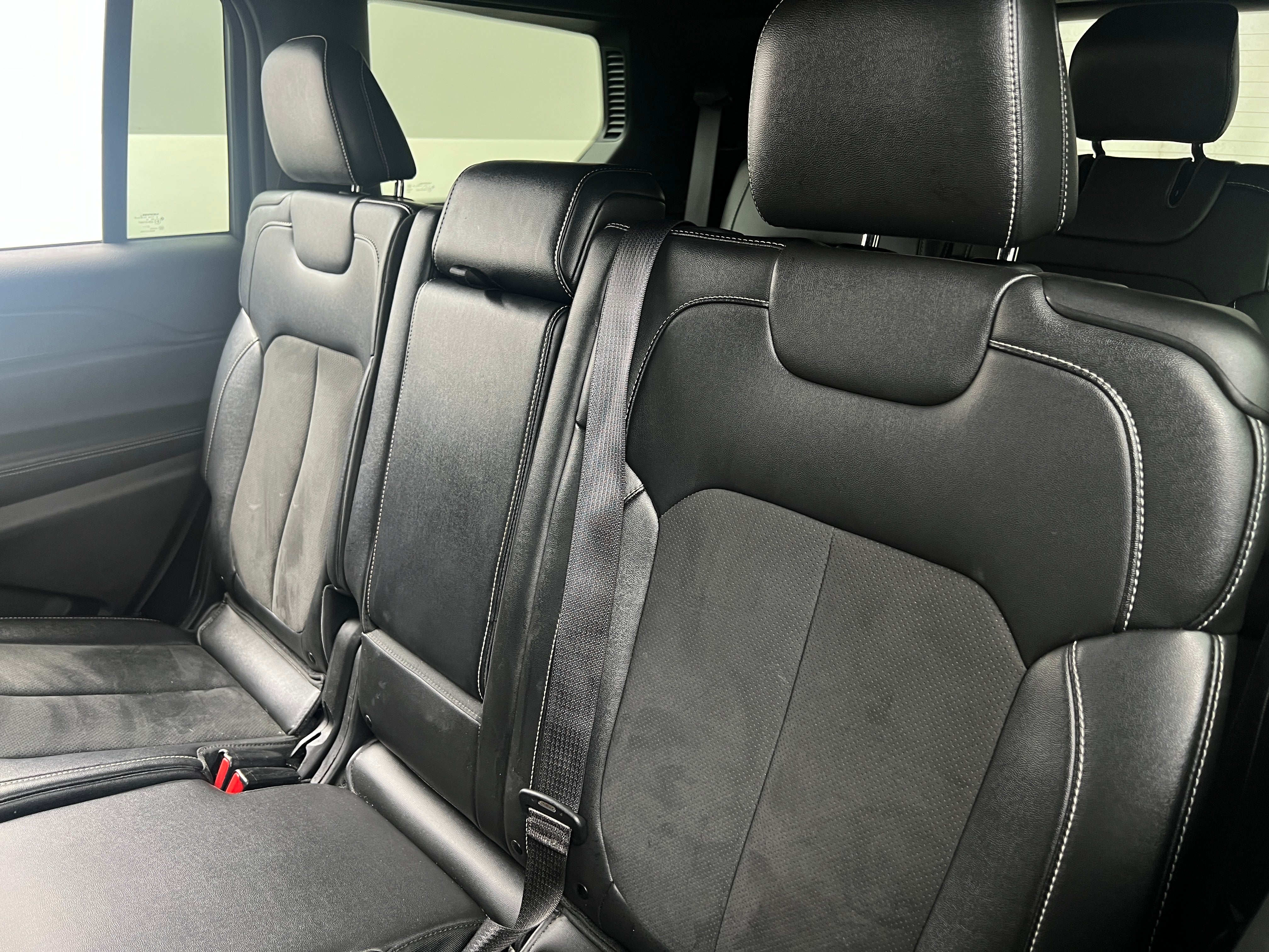 2024 Jeep Grand Cherokee L Altitude 6