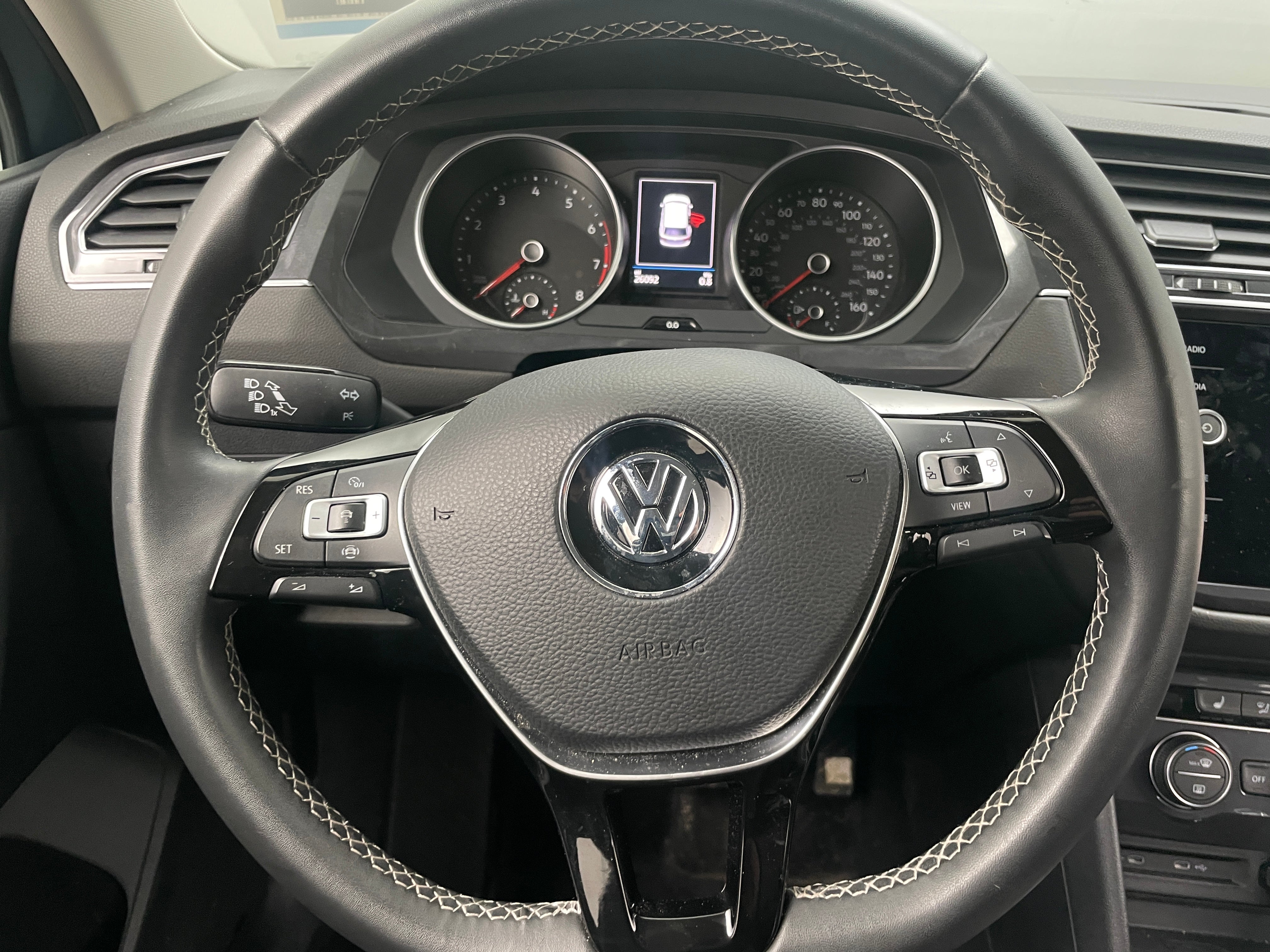 2021 Volkswagen Tiguan SE 4