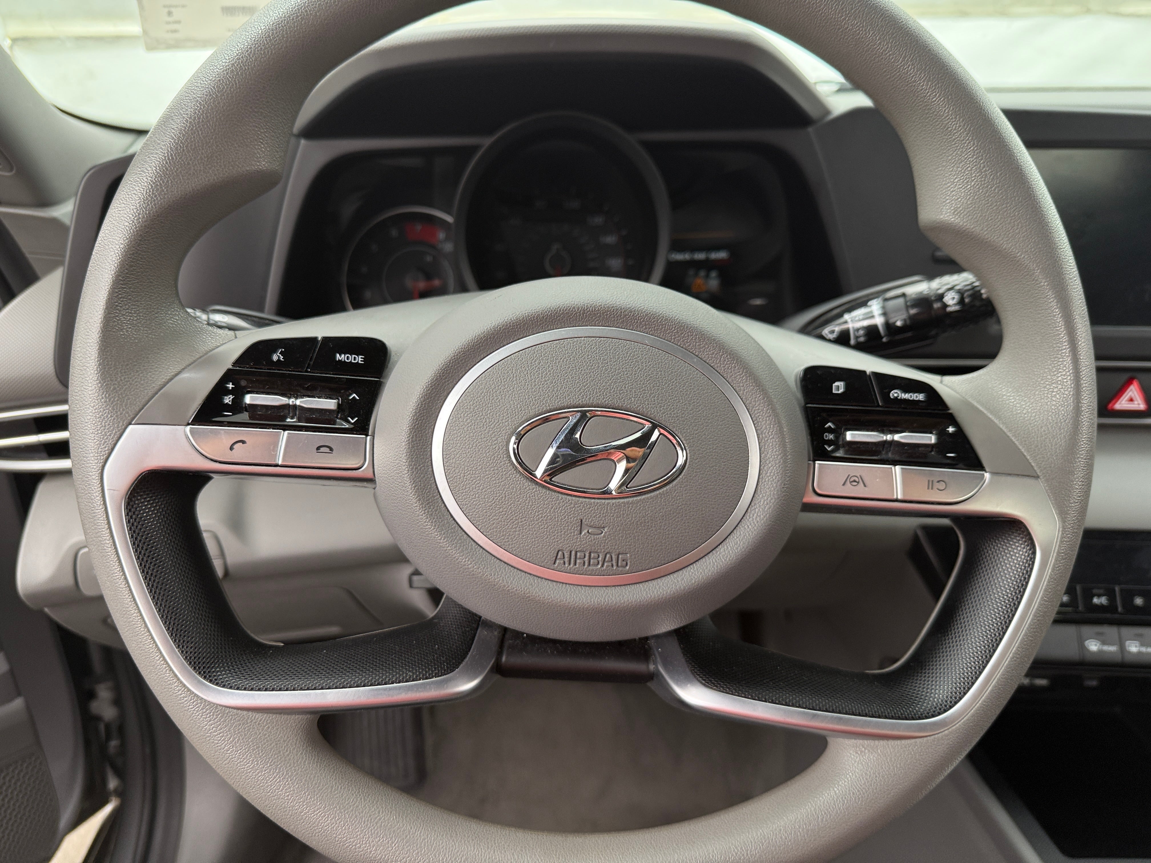 2021 Hyundai Elantra SEL 5
