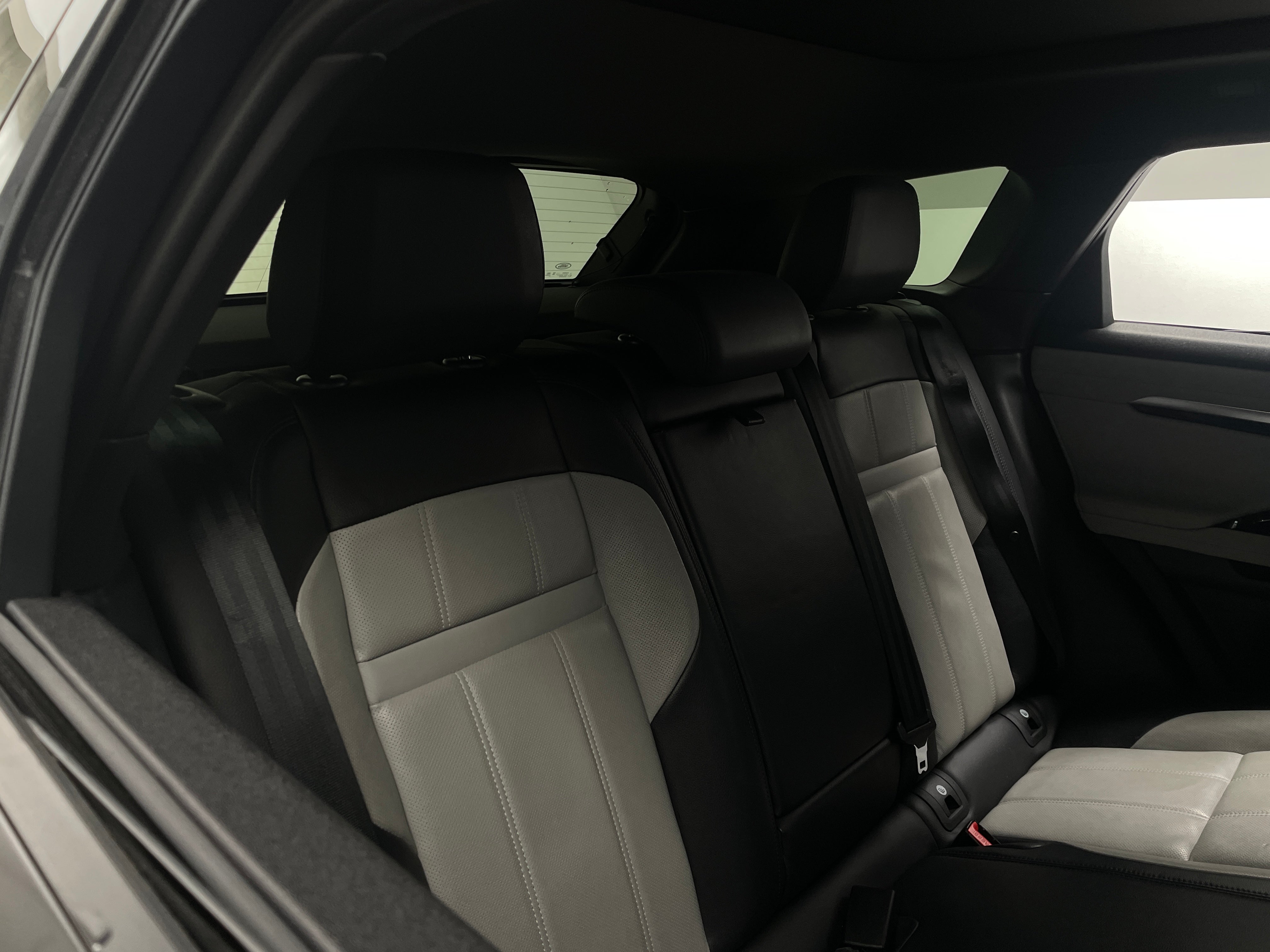 2022 Land Rover Range Rover Evoque R-Dynamic S 6