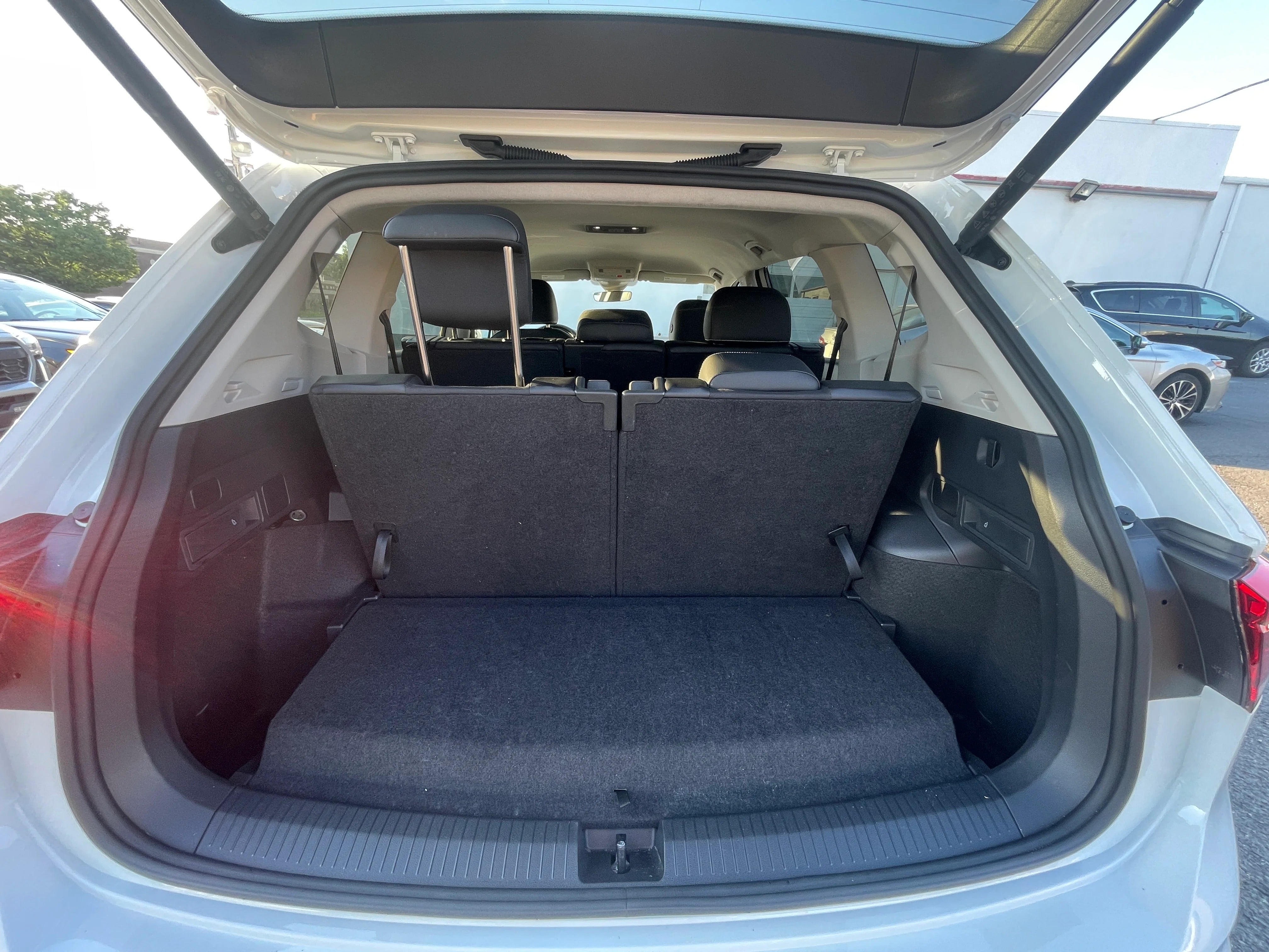 2024 Volkswagen Tiguan SE 6