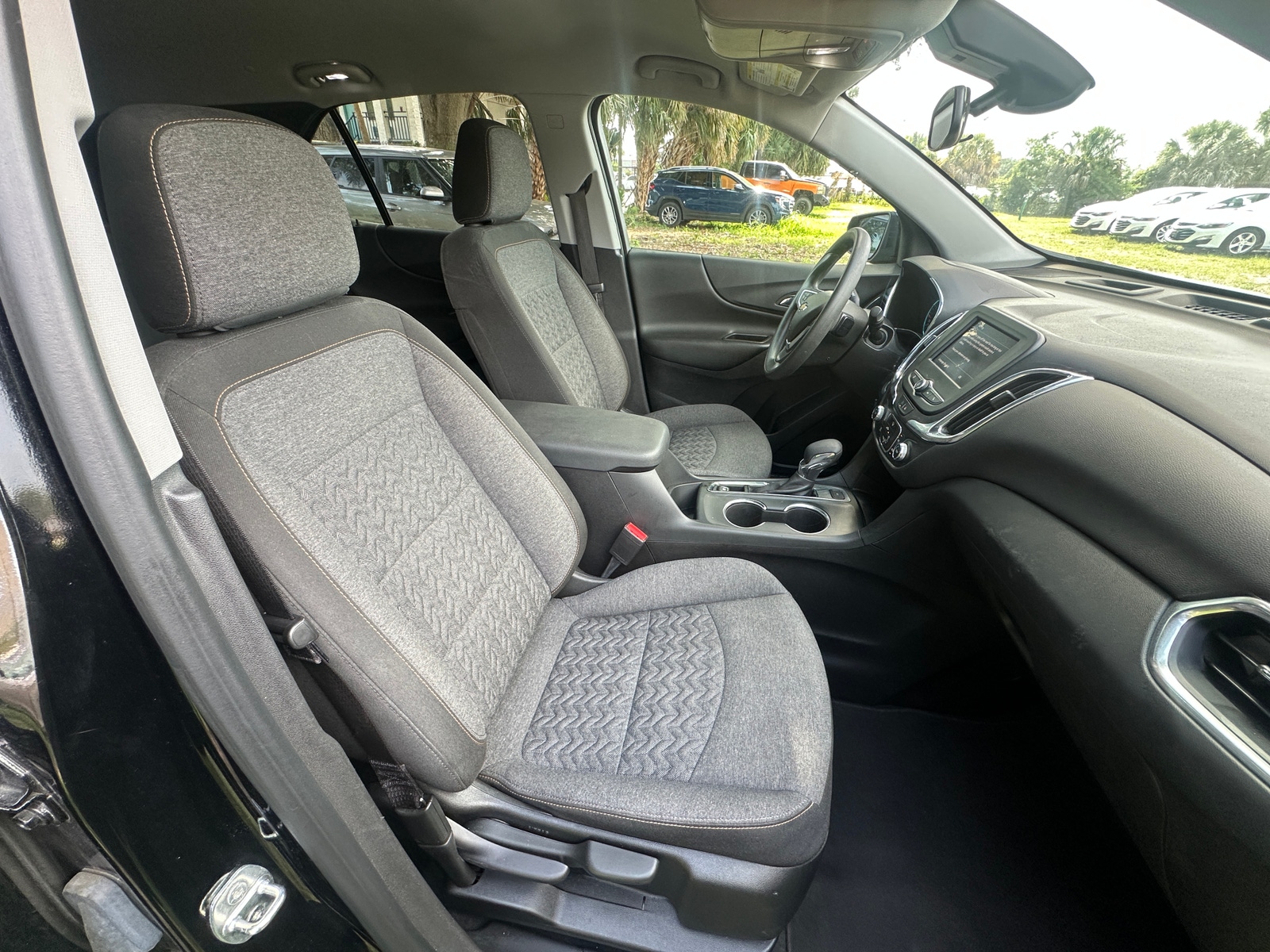Thumbnail: 2023 Chevrolet Equinox - 2