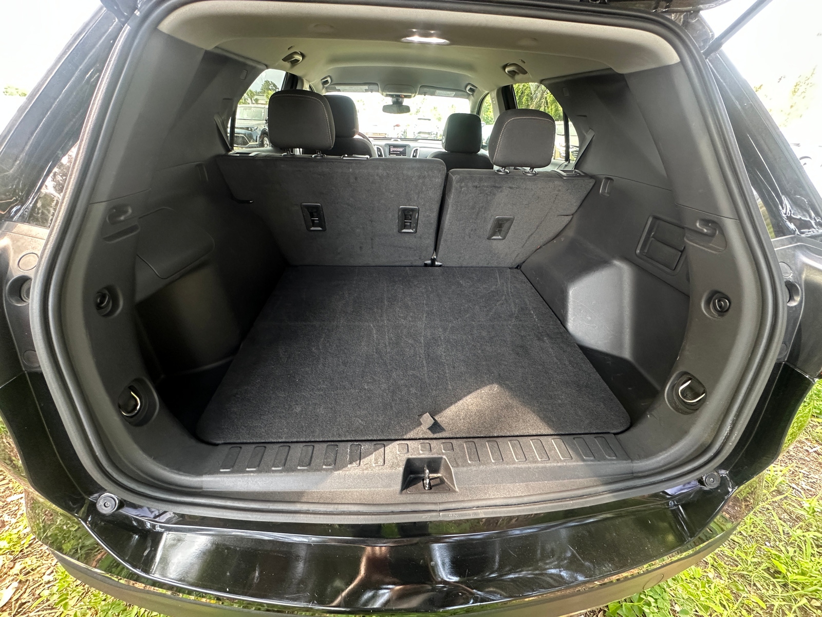 Thumbnail: 2023 Chevrolet Equinox - 6
