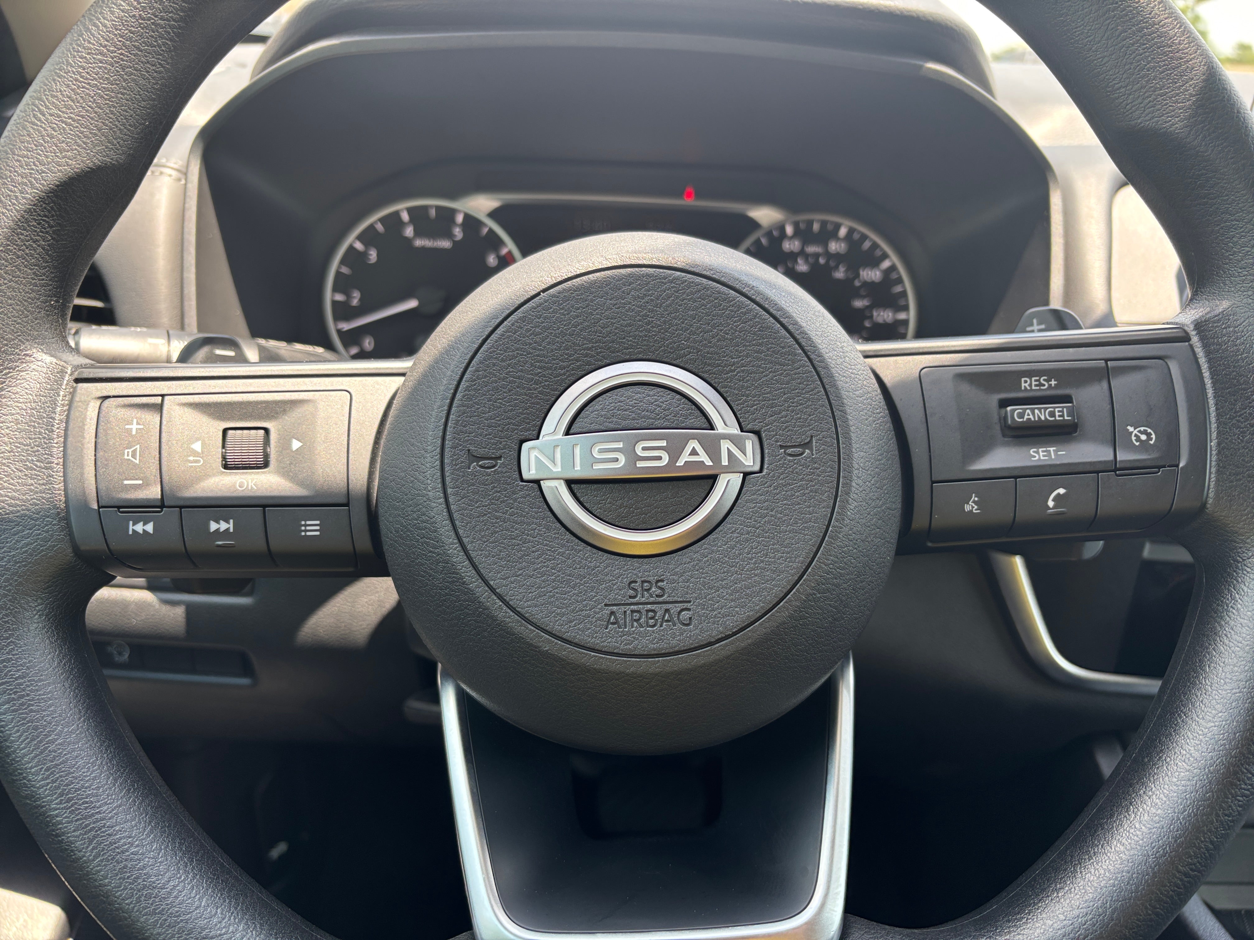 2024 Nissan Rogue S 5