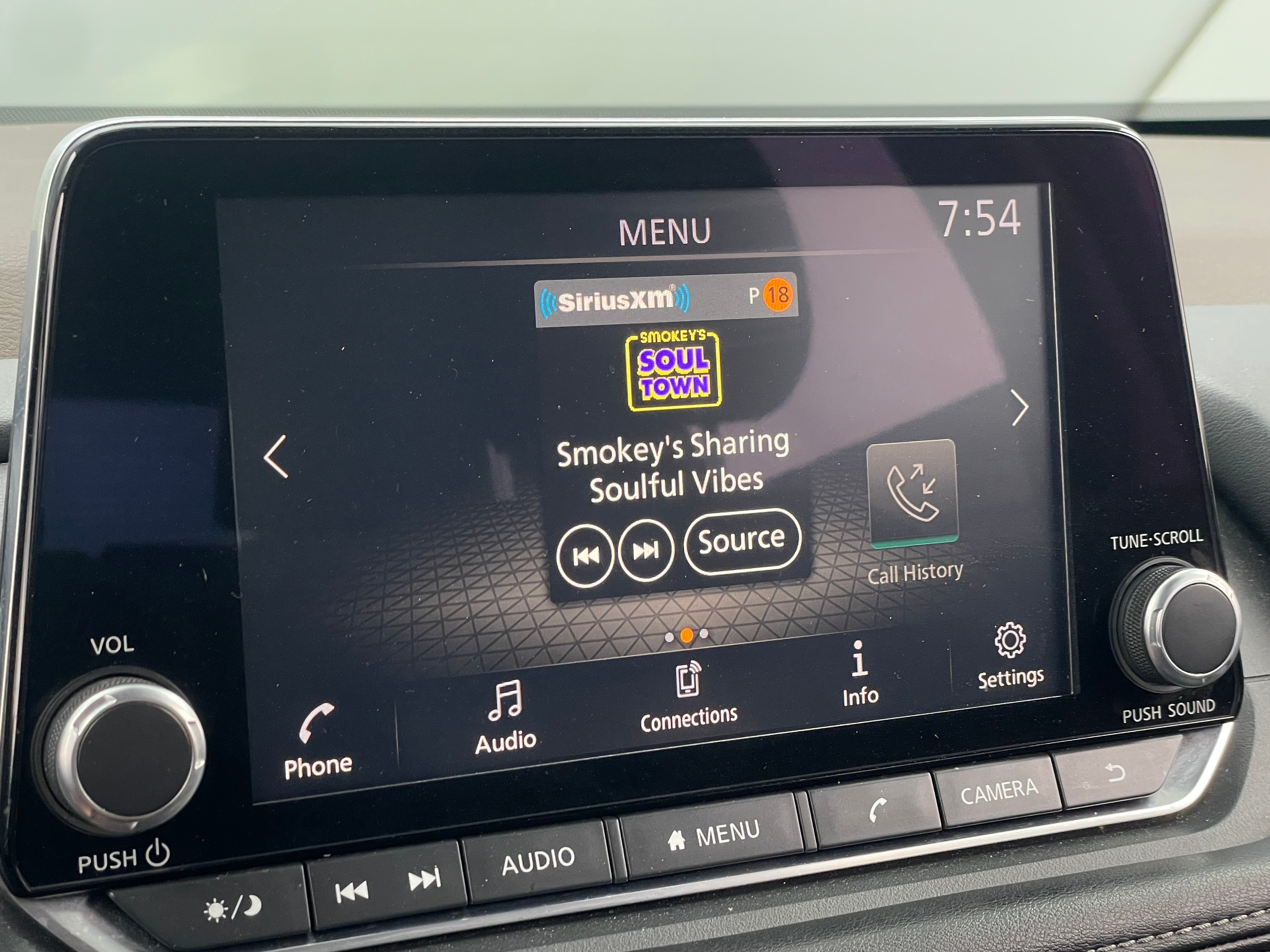 2021 Nissan Rogue S 4