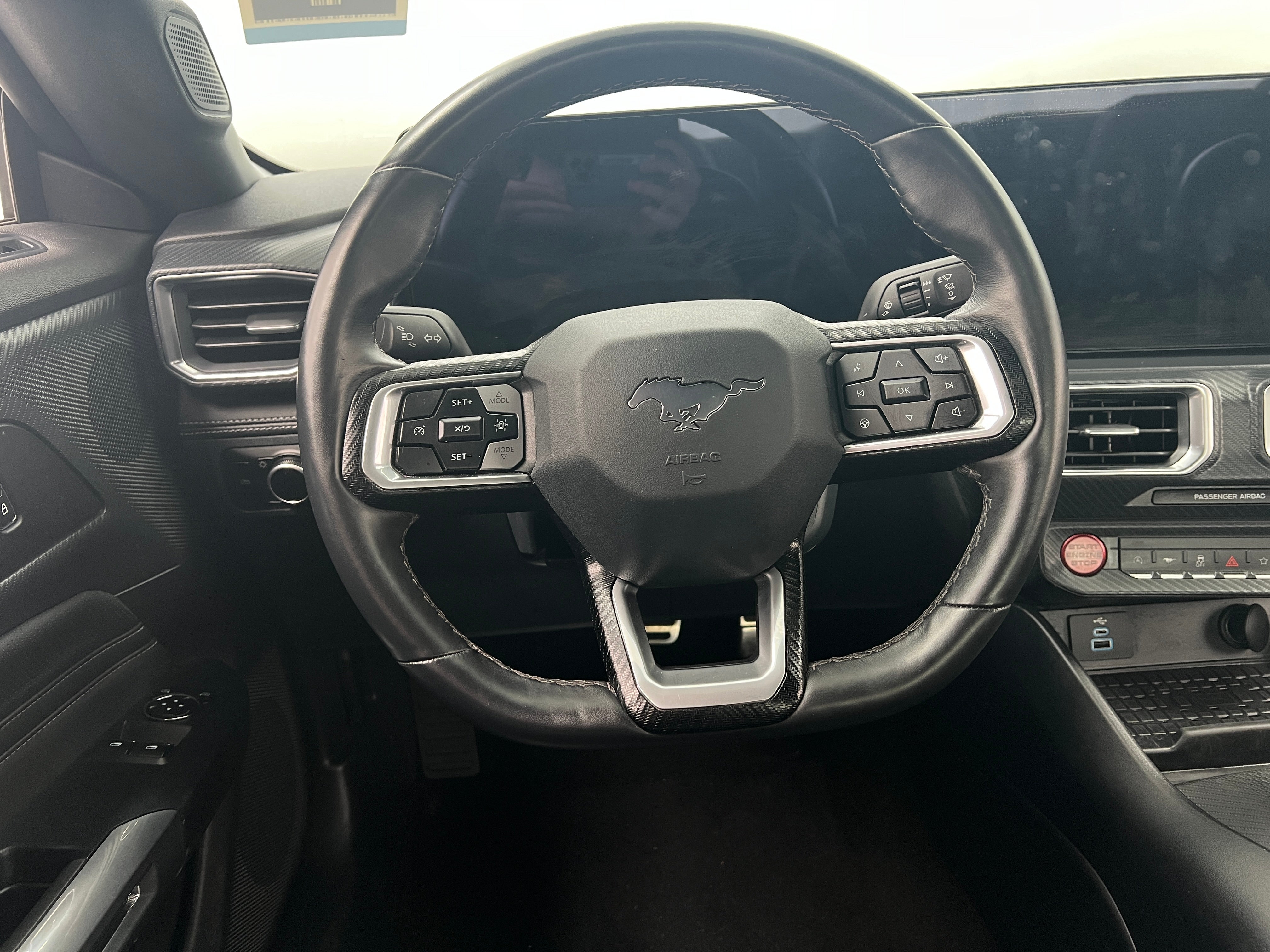 2024 Ford Mustang  4