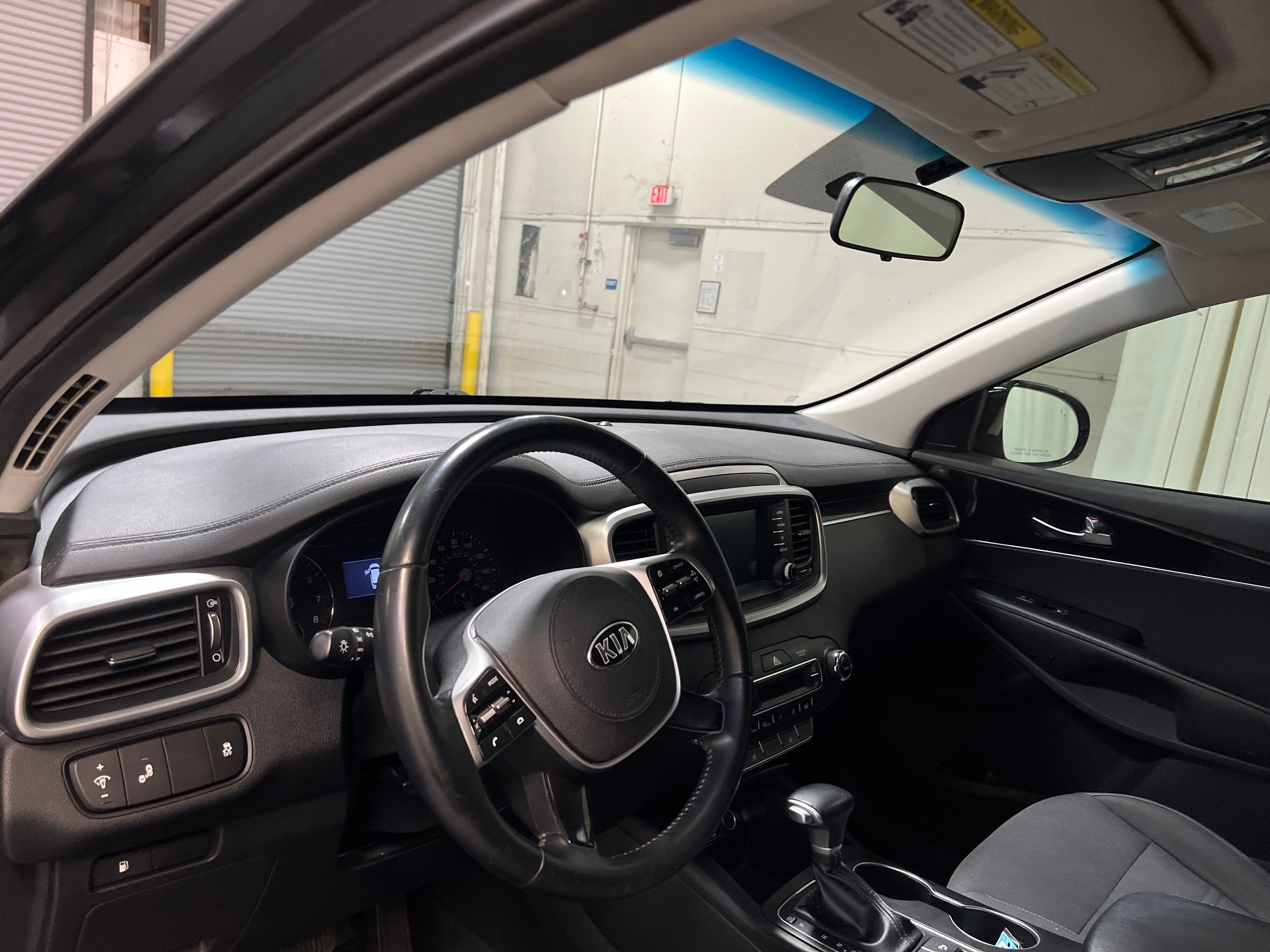 2020 Kia Sorento S 3