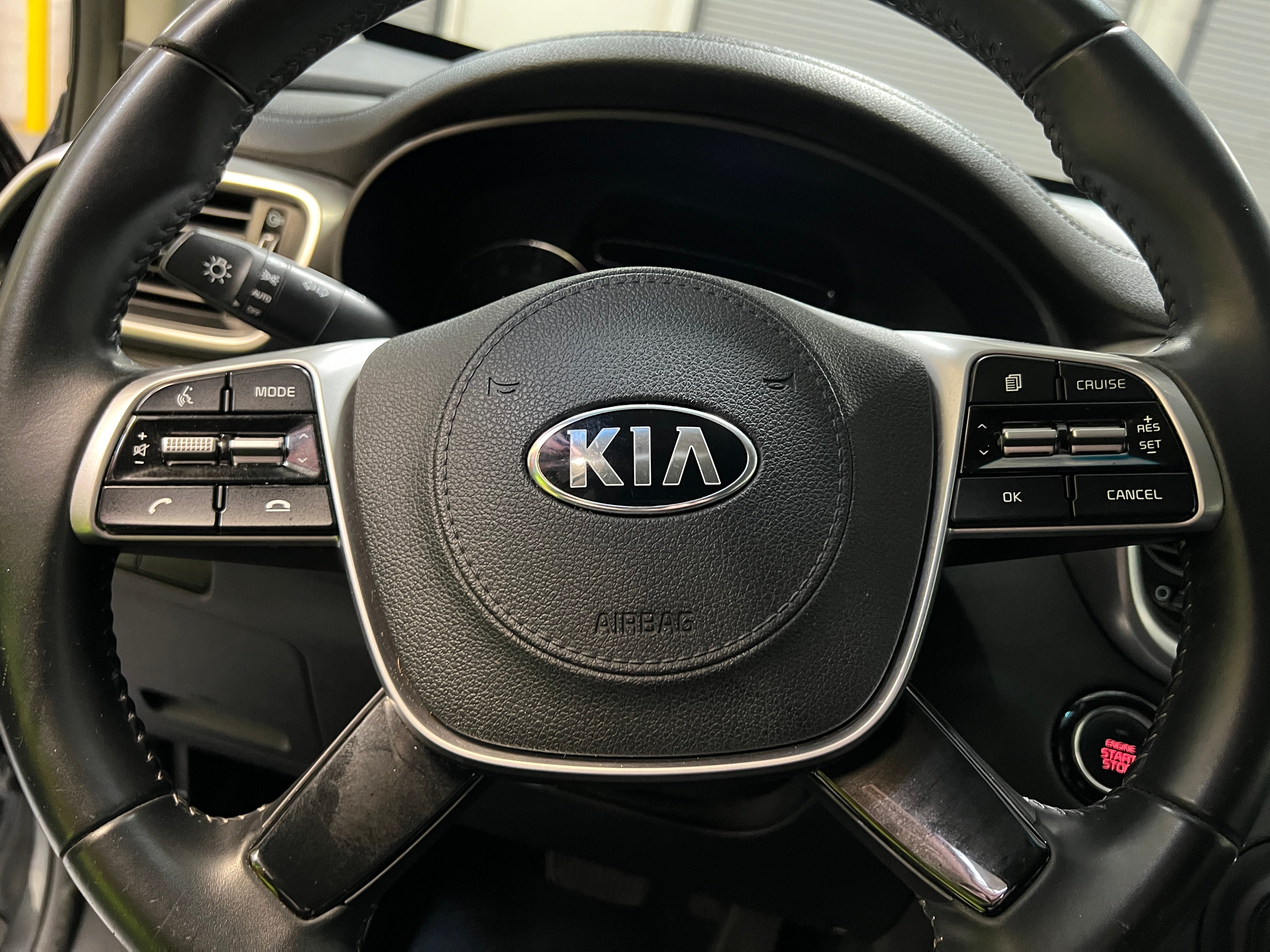 2020 Kia Sorento S 5