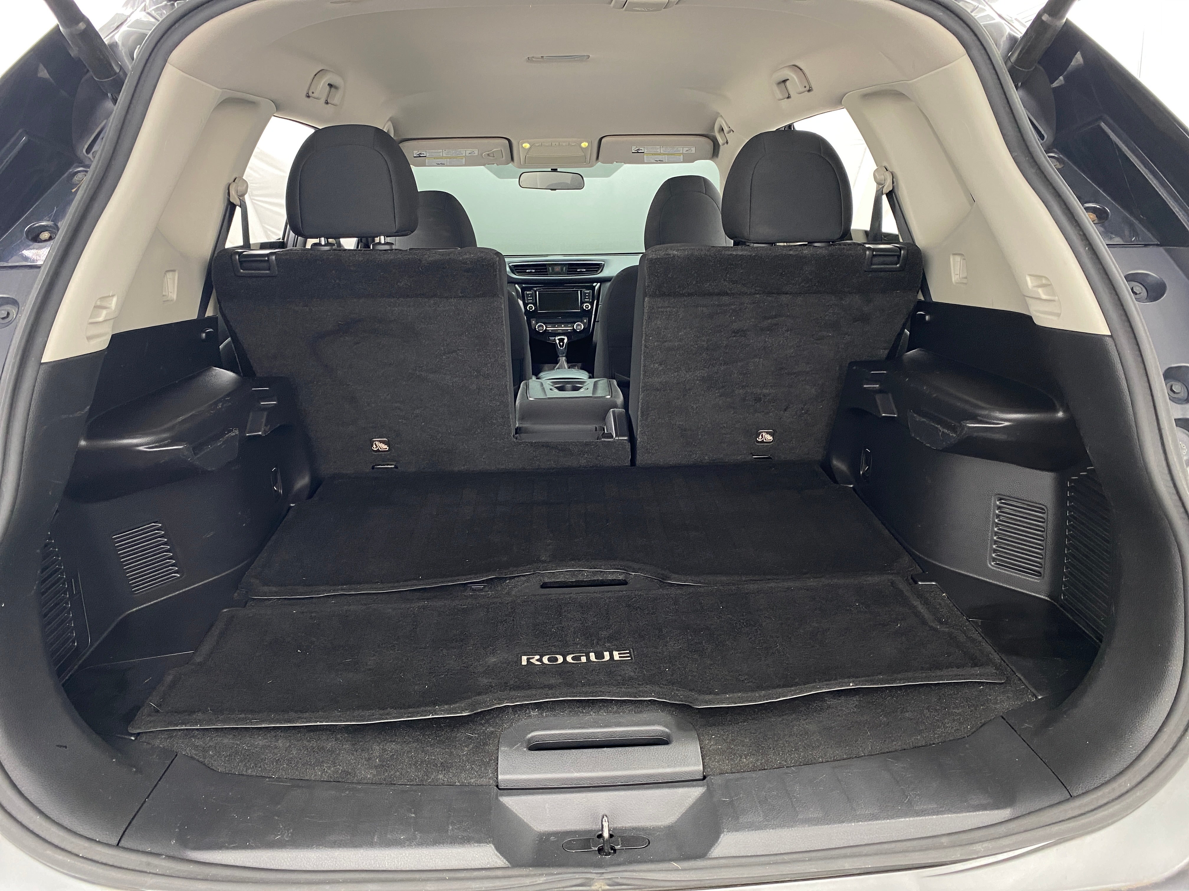 2018 Nissan Rogue SV 7
