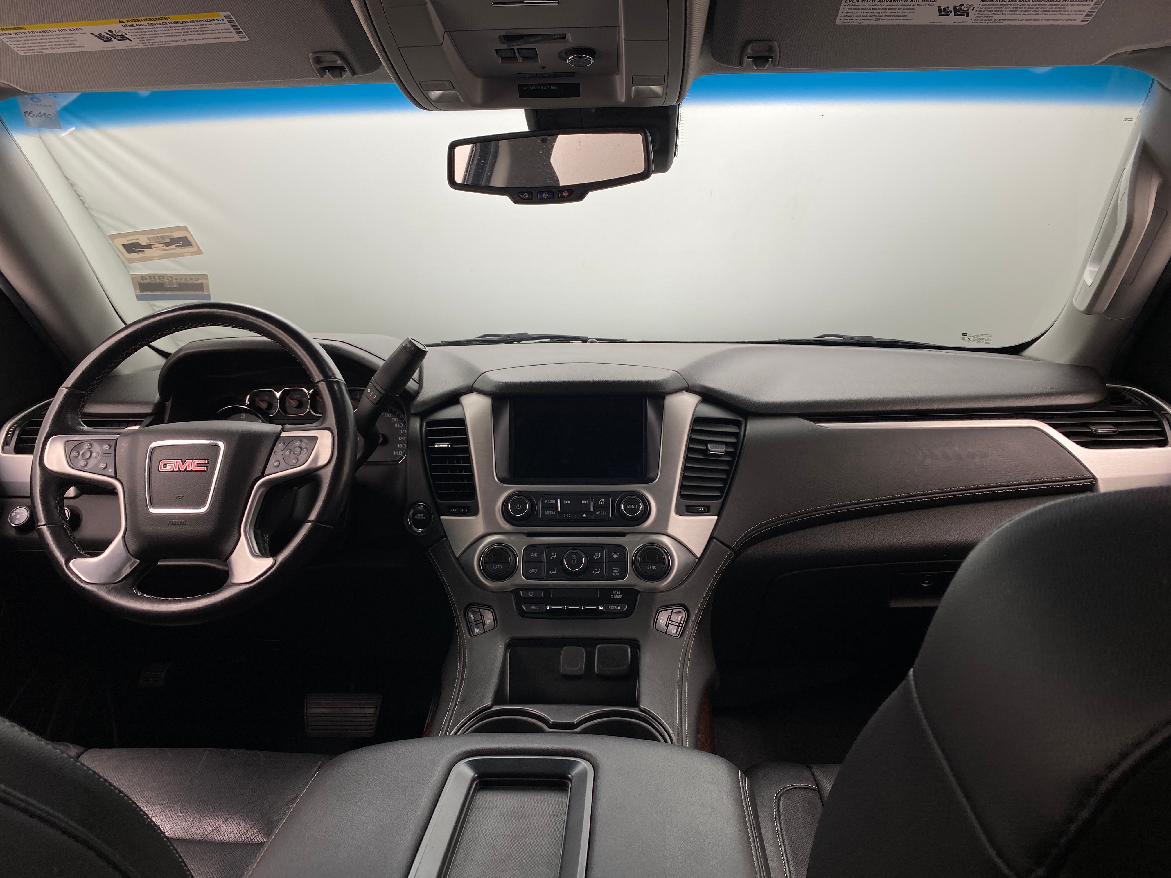 2019 GMC Yukon XL SLT 2