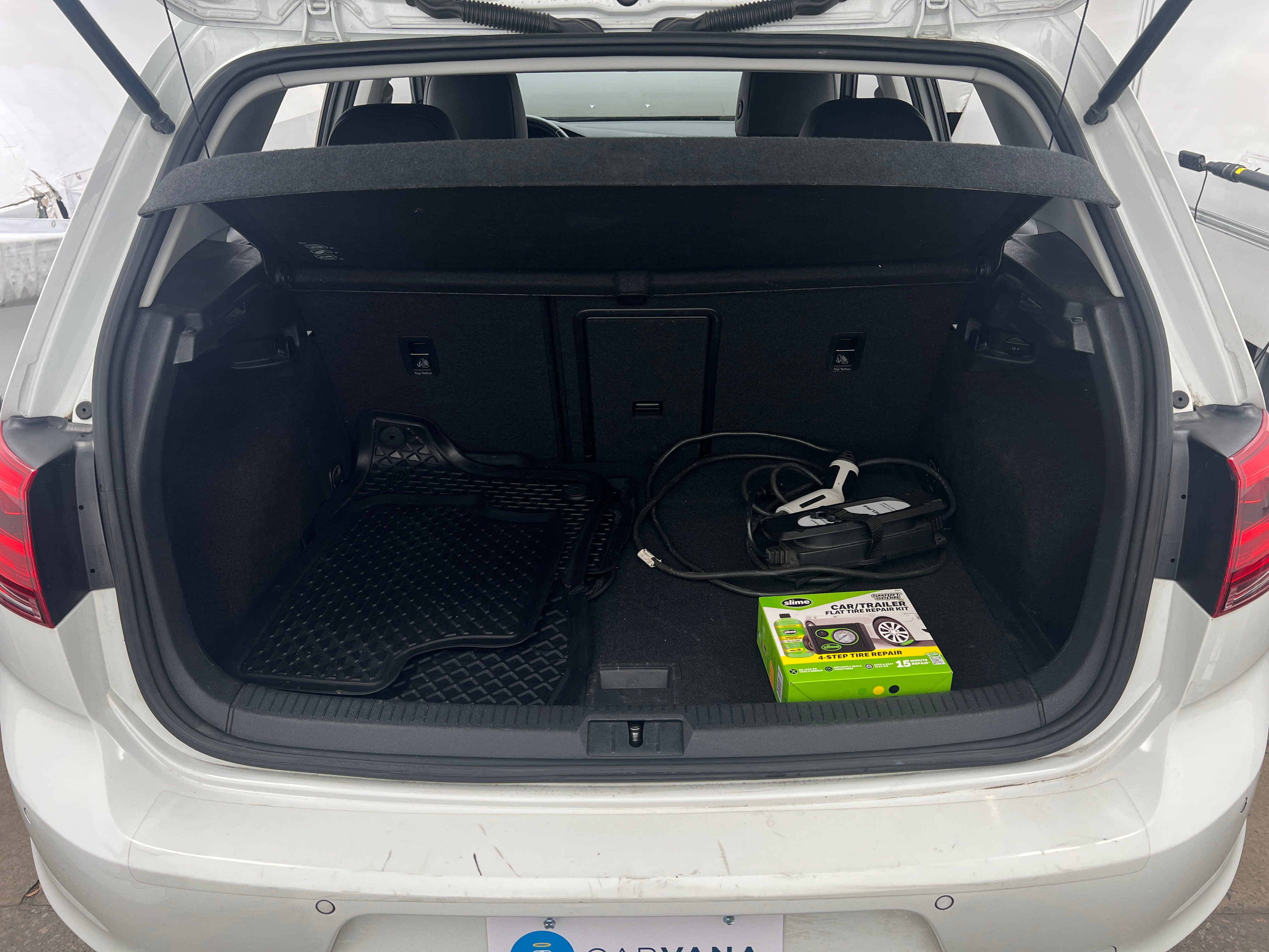 2015 Volkswagen e-Golf SEL Premium 6