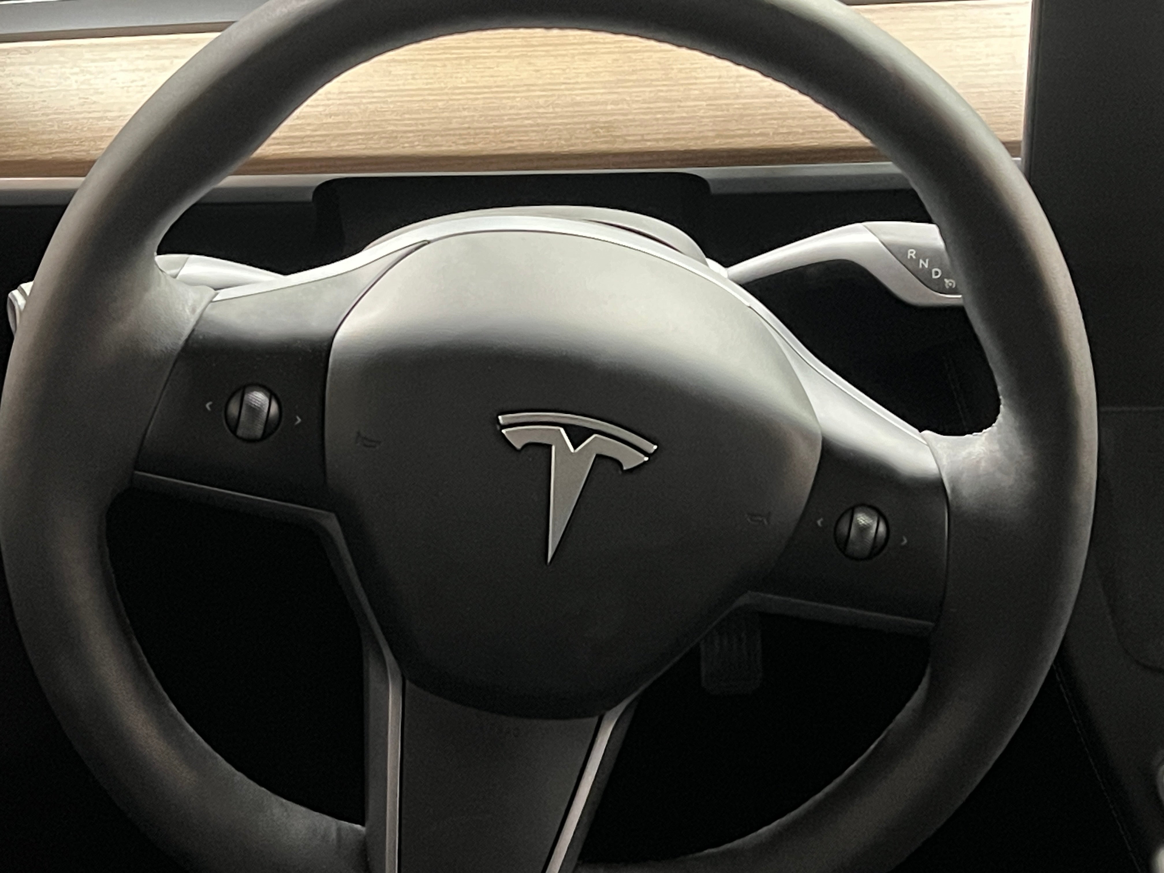 2023 Tesla Model Y Long Range 4
