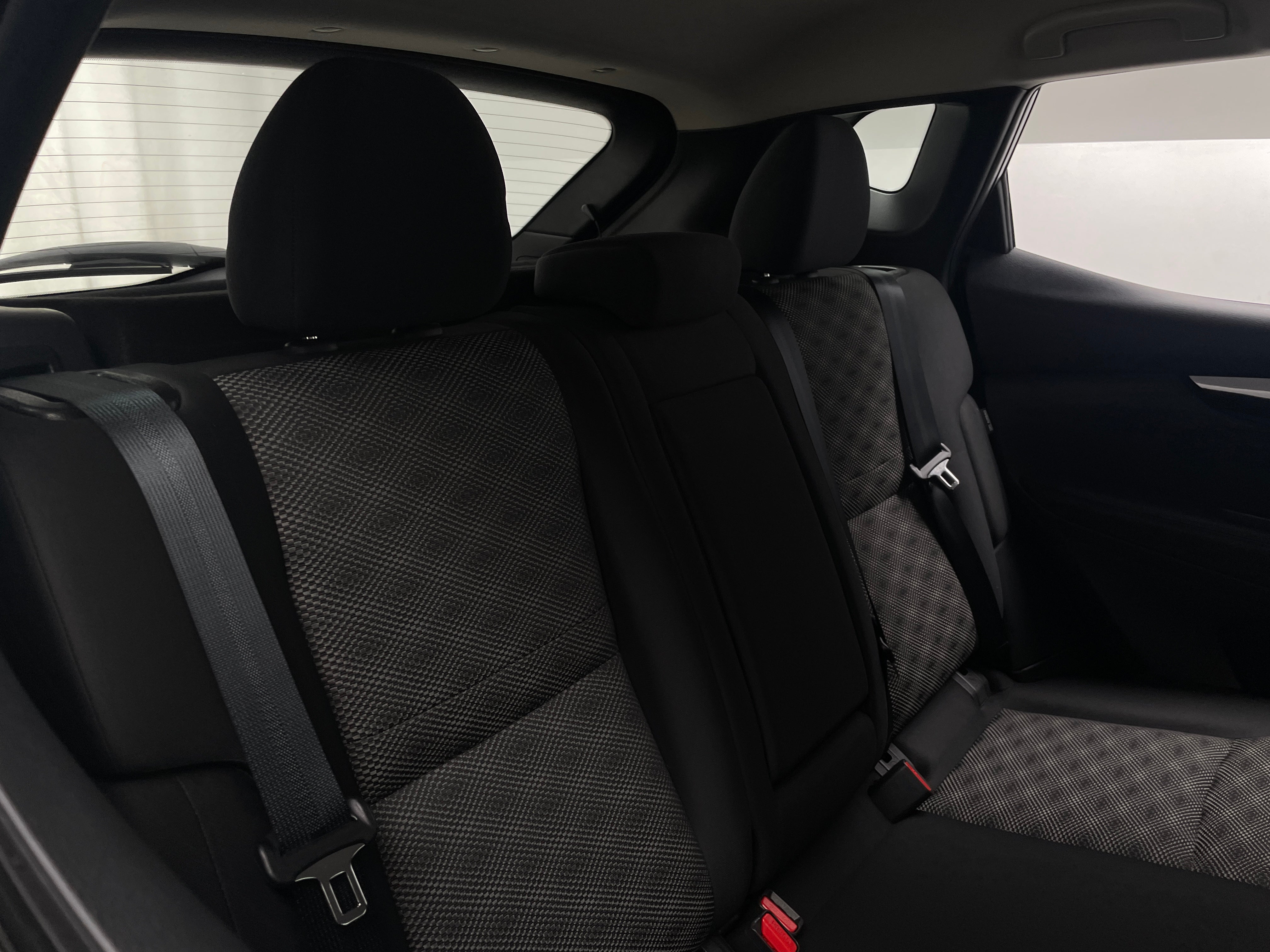 2022 Nissan Rogue Sport SV 6