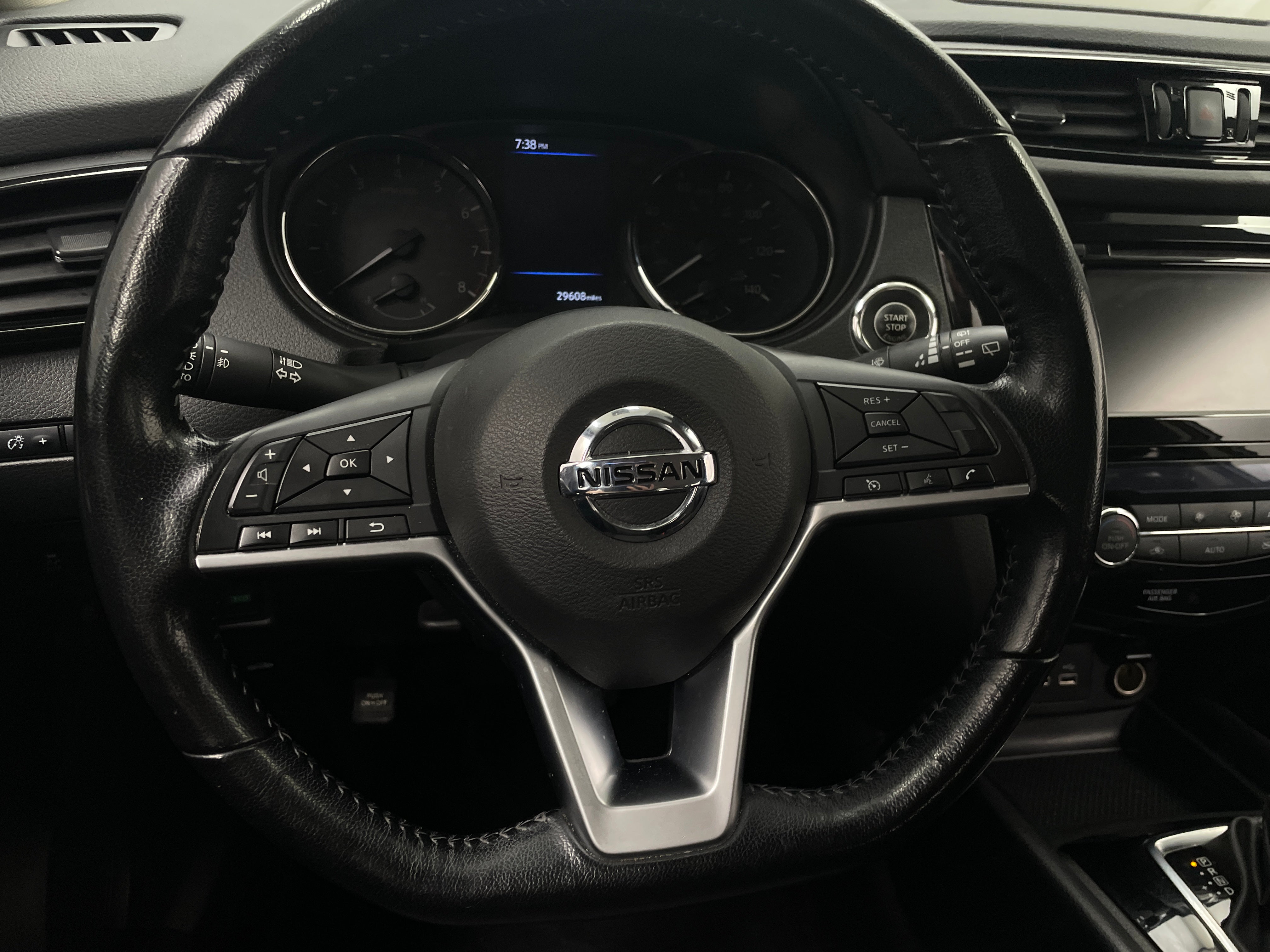 2022 Nissan Rogue Sport SV 5