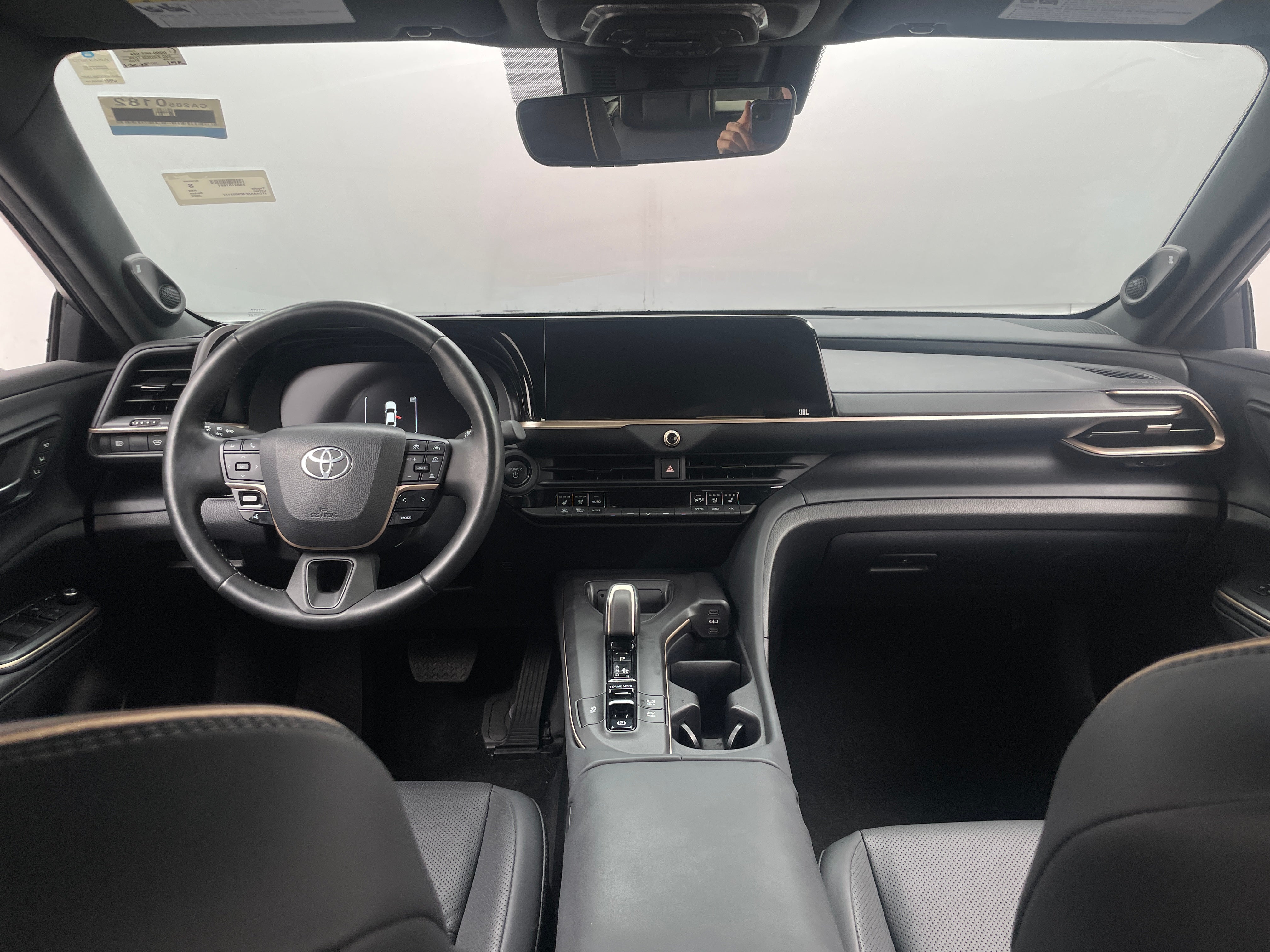 2023 Toyota Crown Limited 3