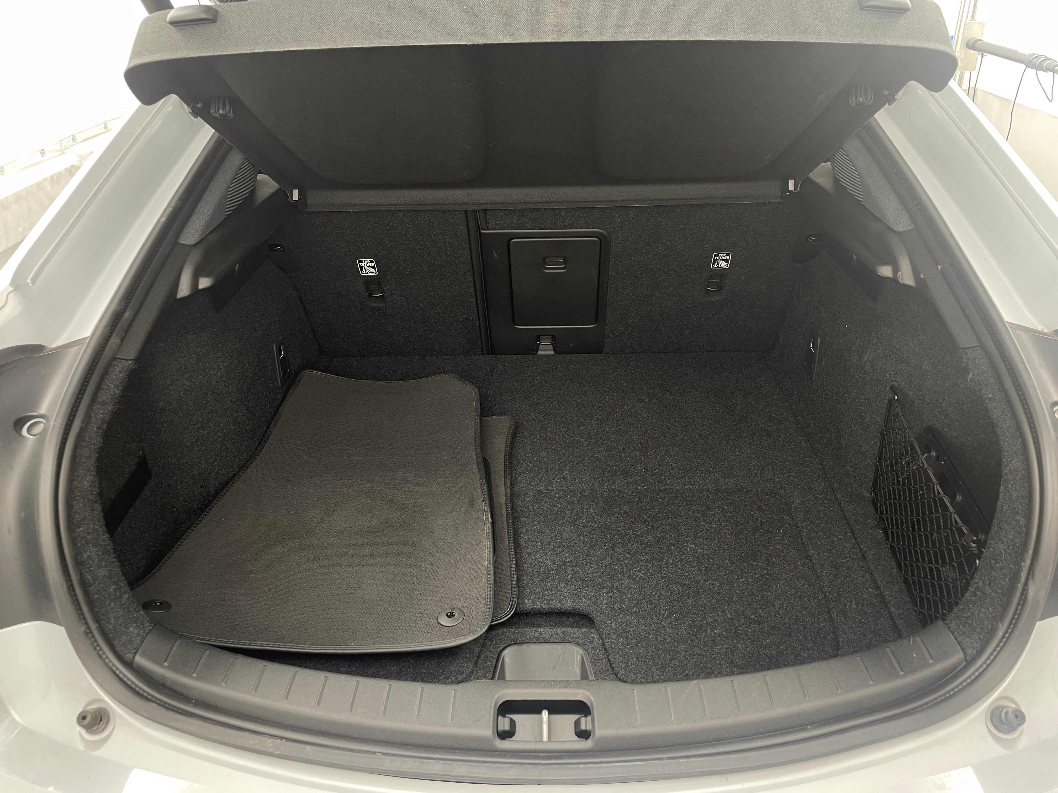2022 Polestar 2 Long Range Dual Motor 7