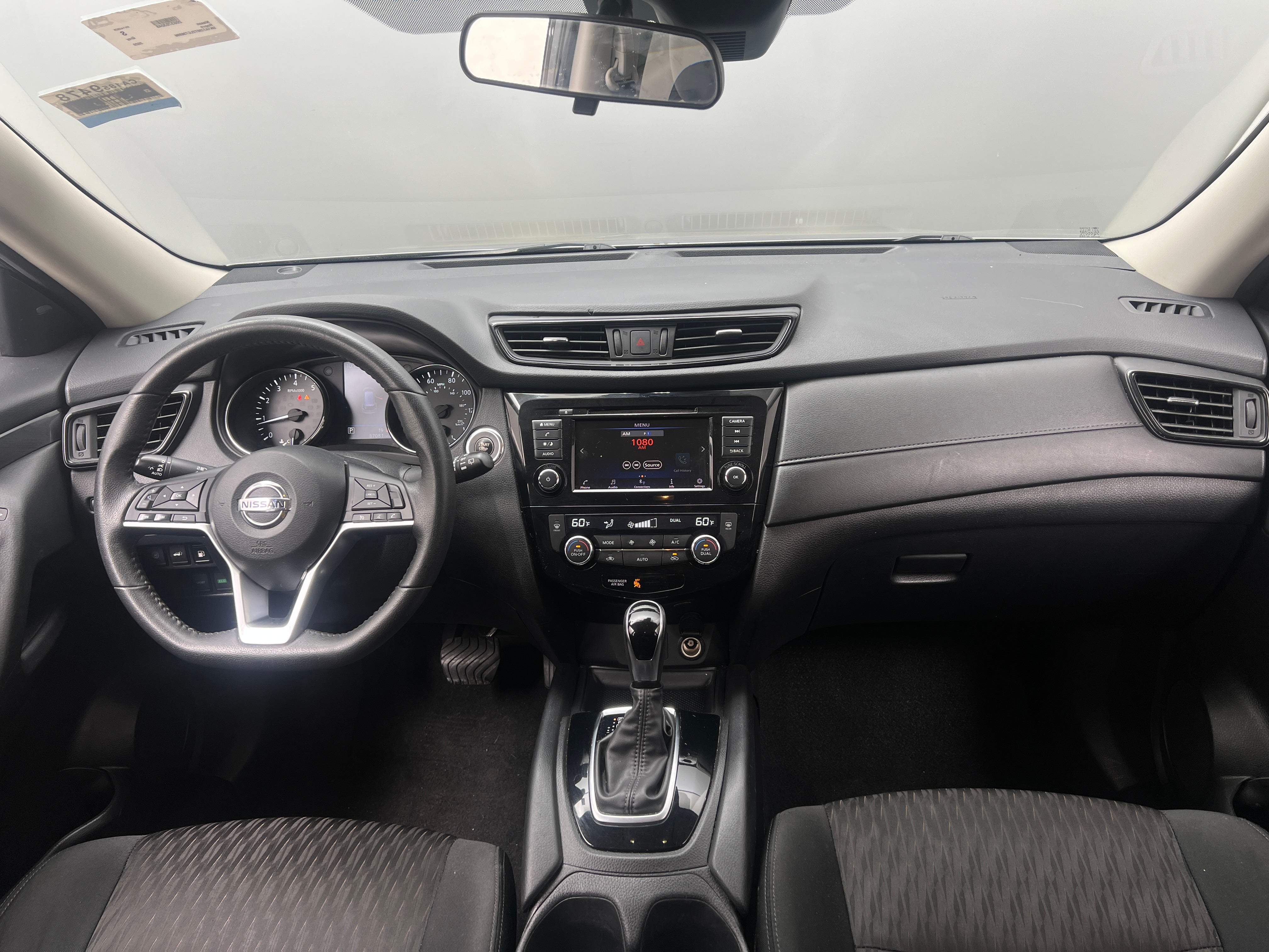 2020 Nissan Rogue SV 3