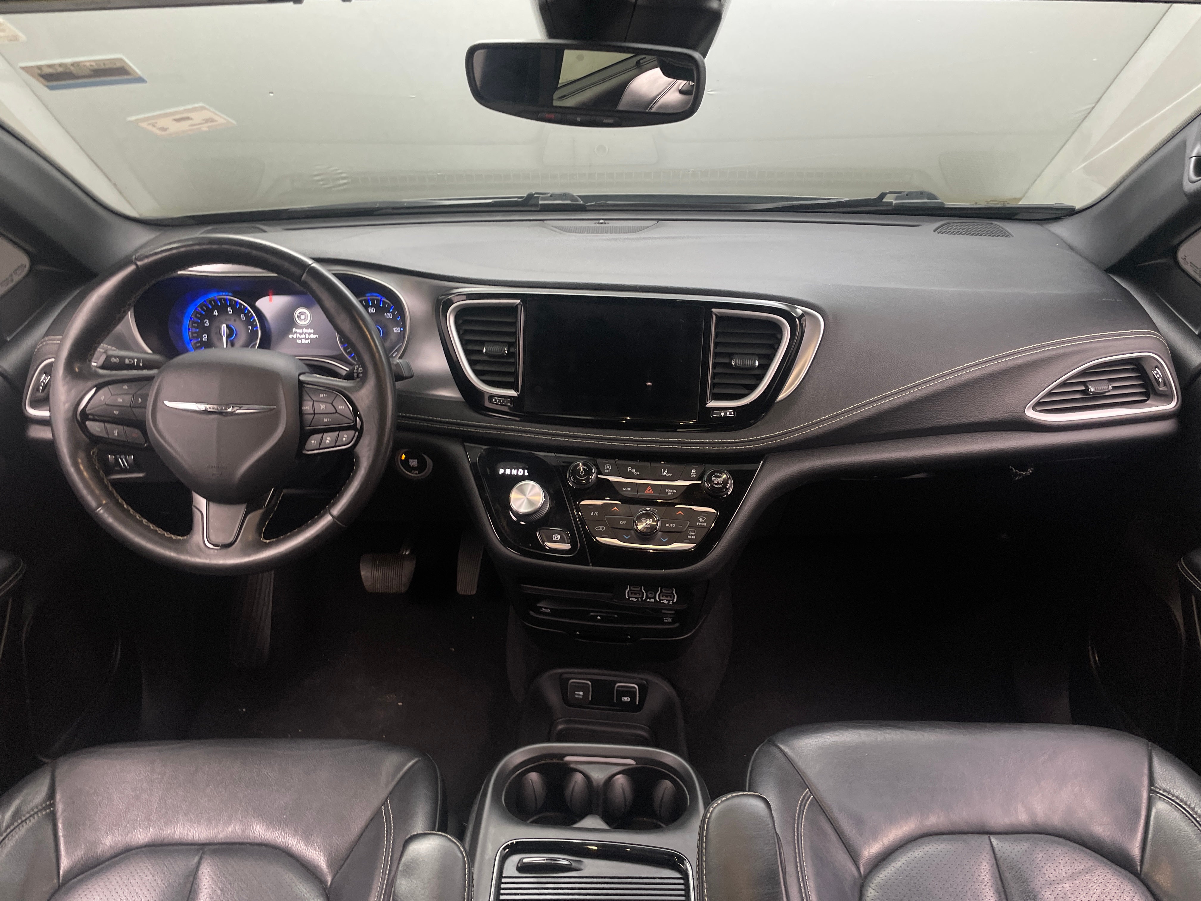 2021 Chrysler Pacifica Touring L 2