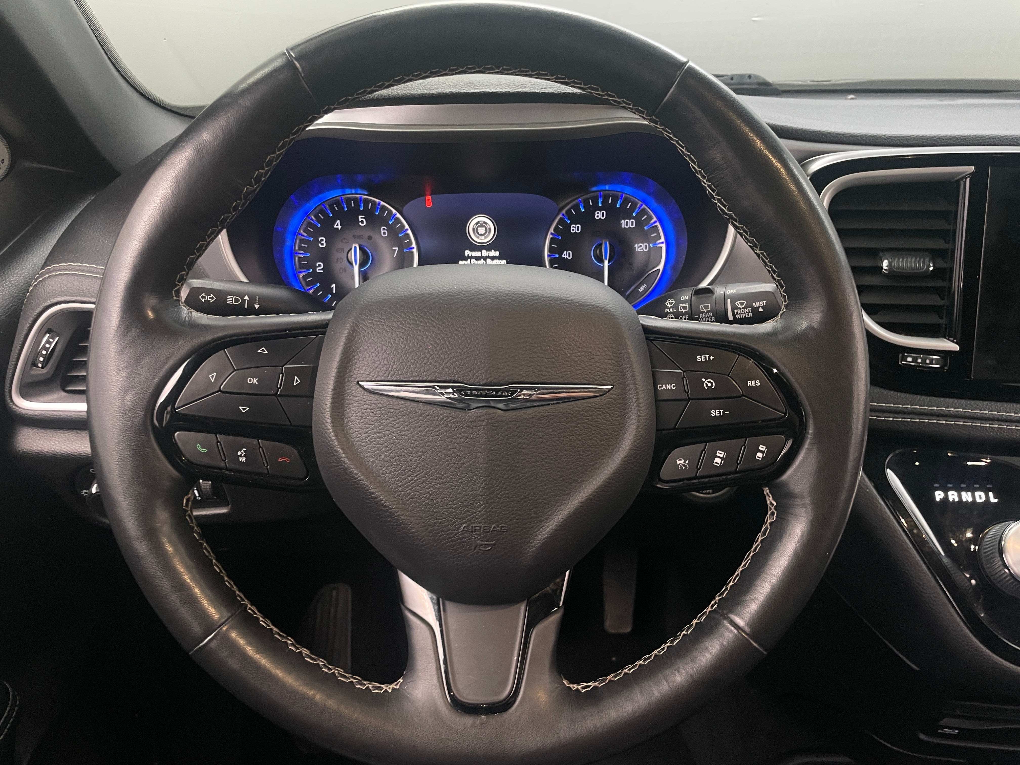 2021 Chrysler Pacifica Touring L 4