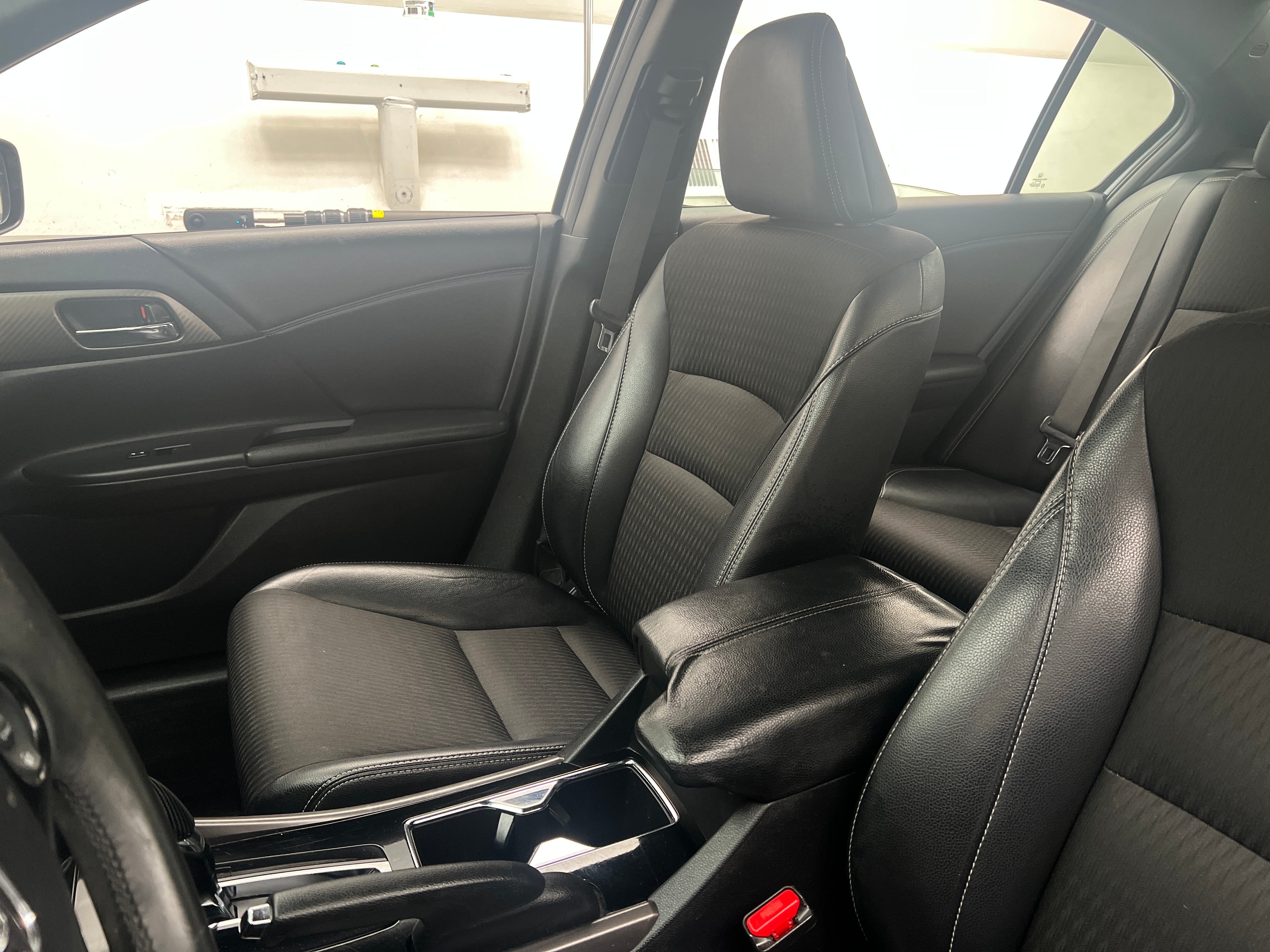 2016 Honda Accord Sport 2