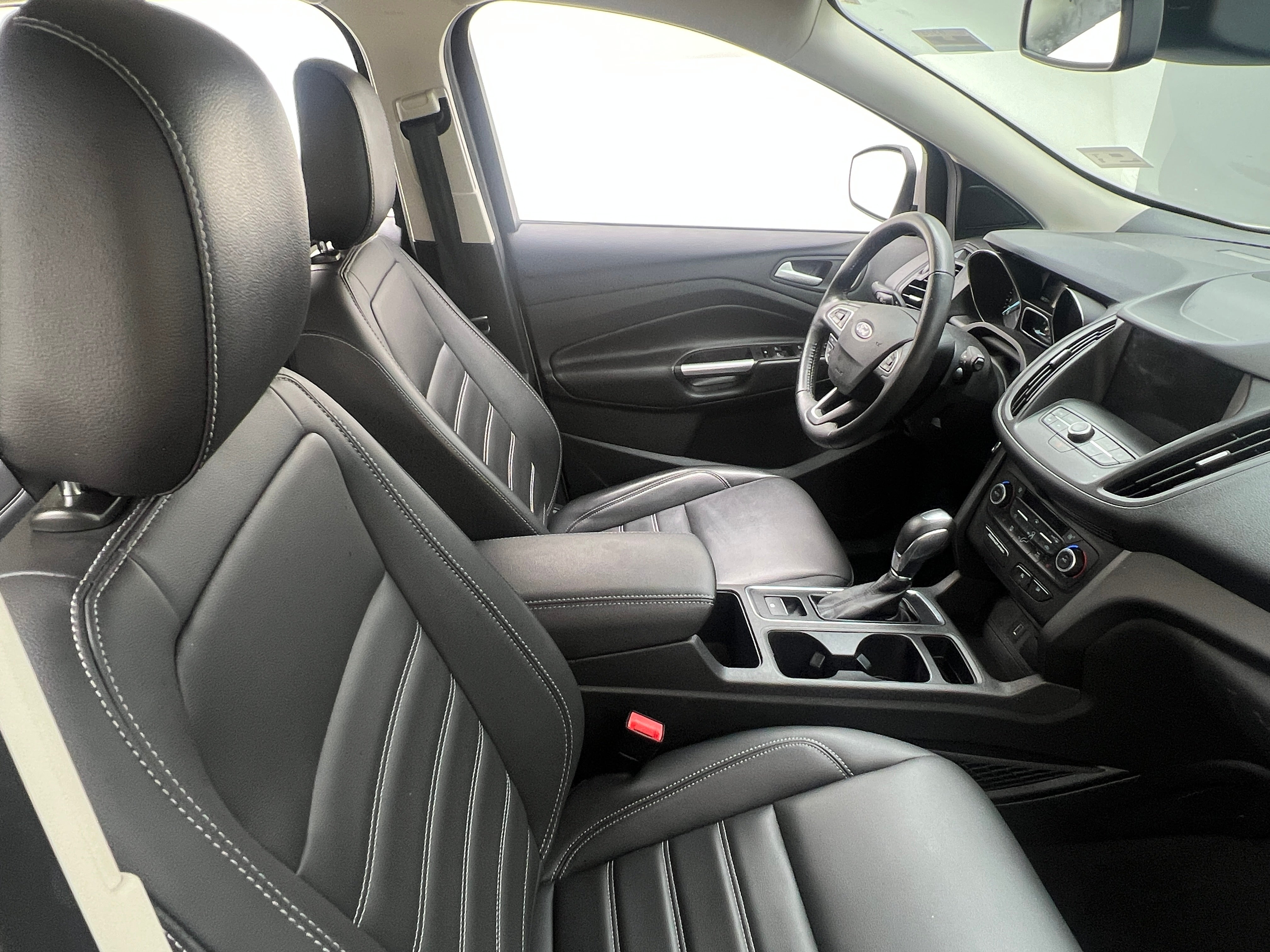 2019 Ford Escape SEL 2
