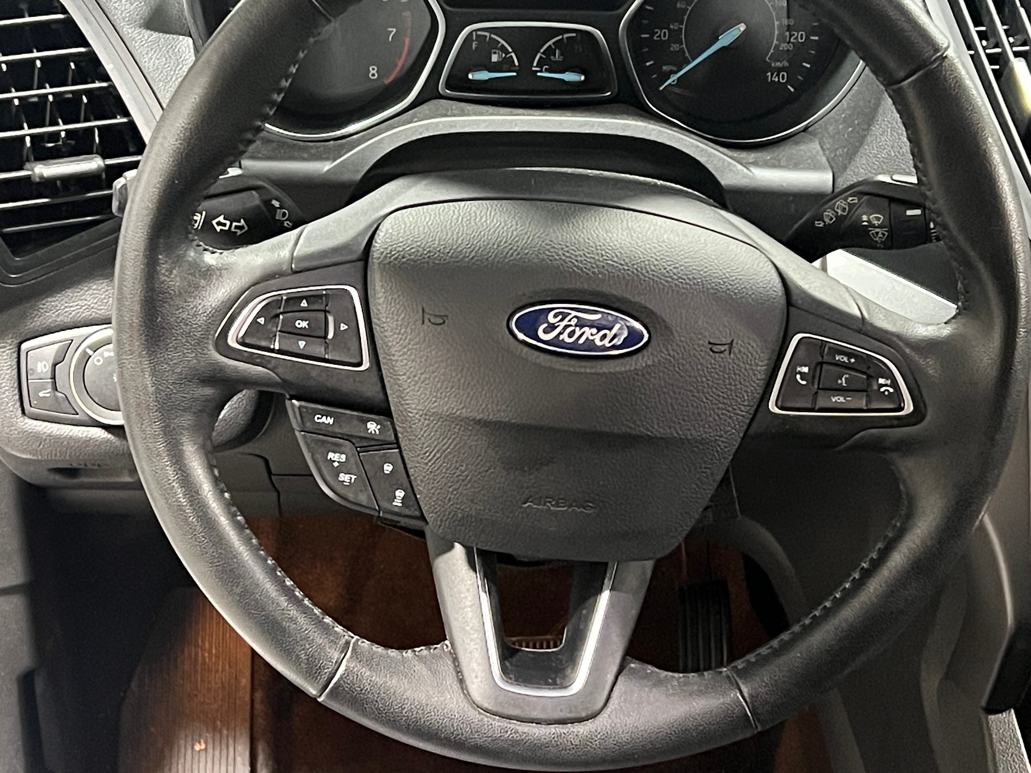 2019 Ford Escape SEL 5