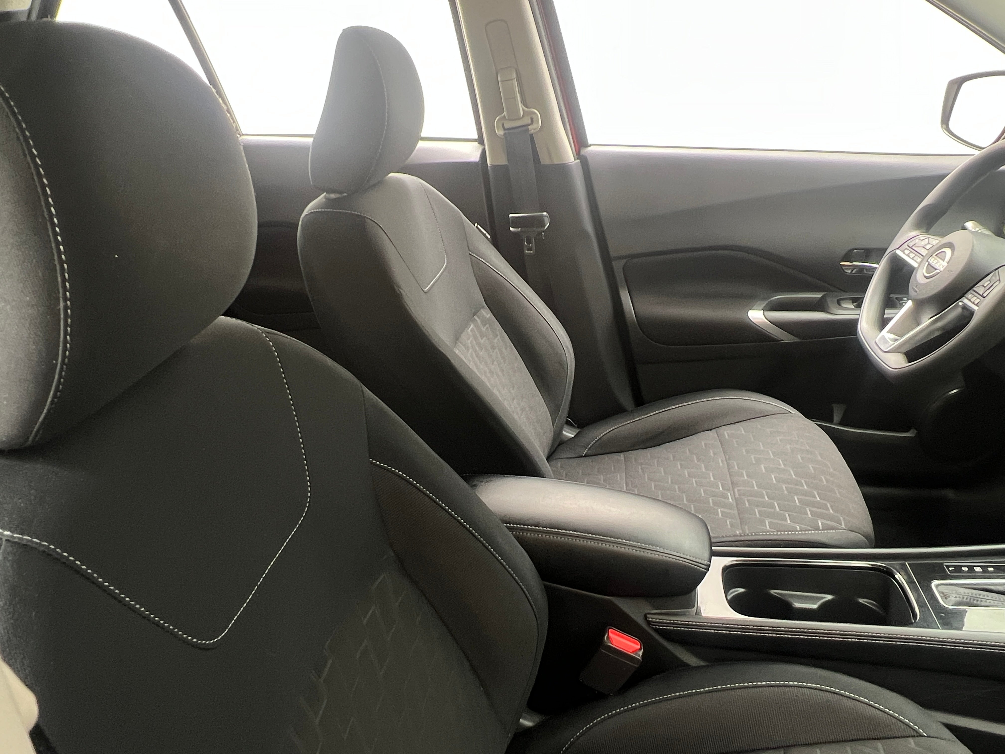 2024 Nissan Kicks SV 2
