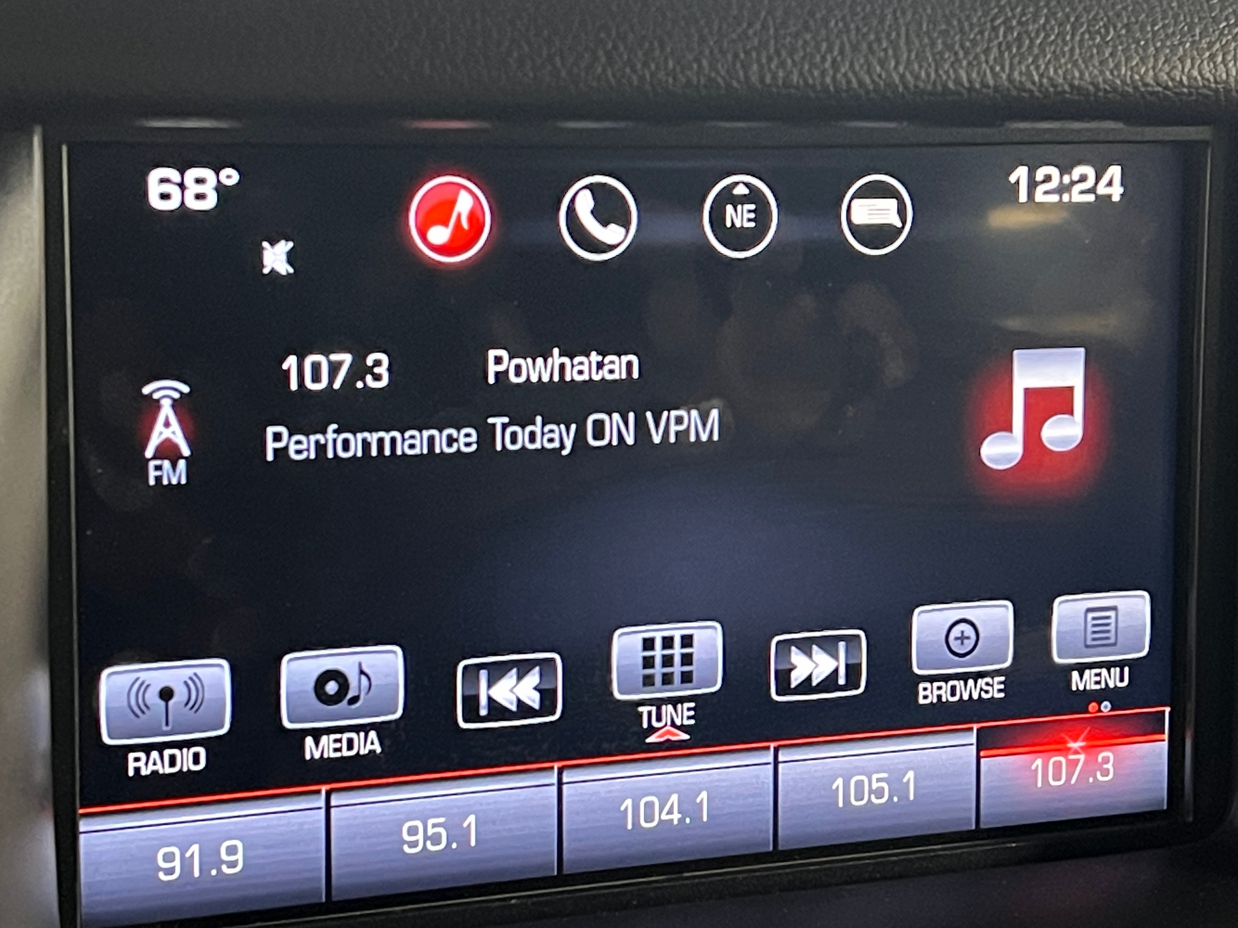 2016 GMC Yukon XL SLE 4