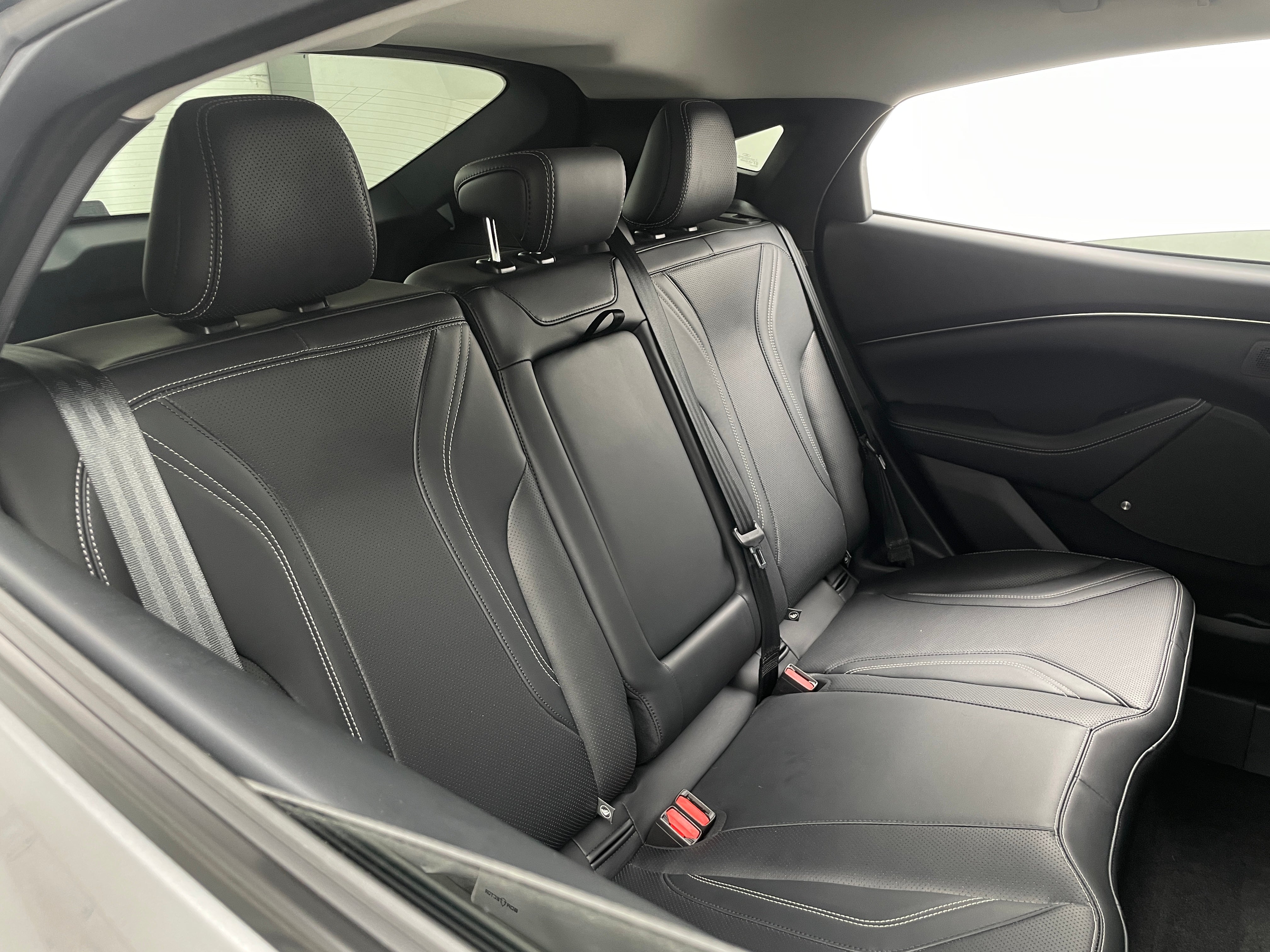 2021 Ford Mustang Mach-E Premium 5