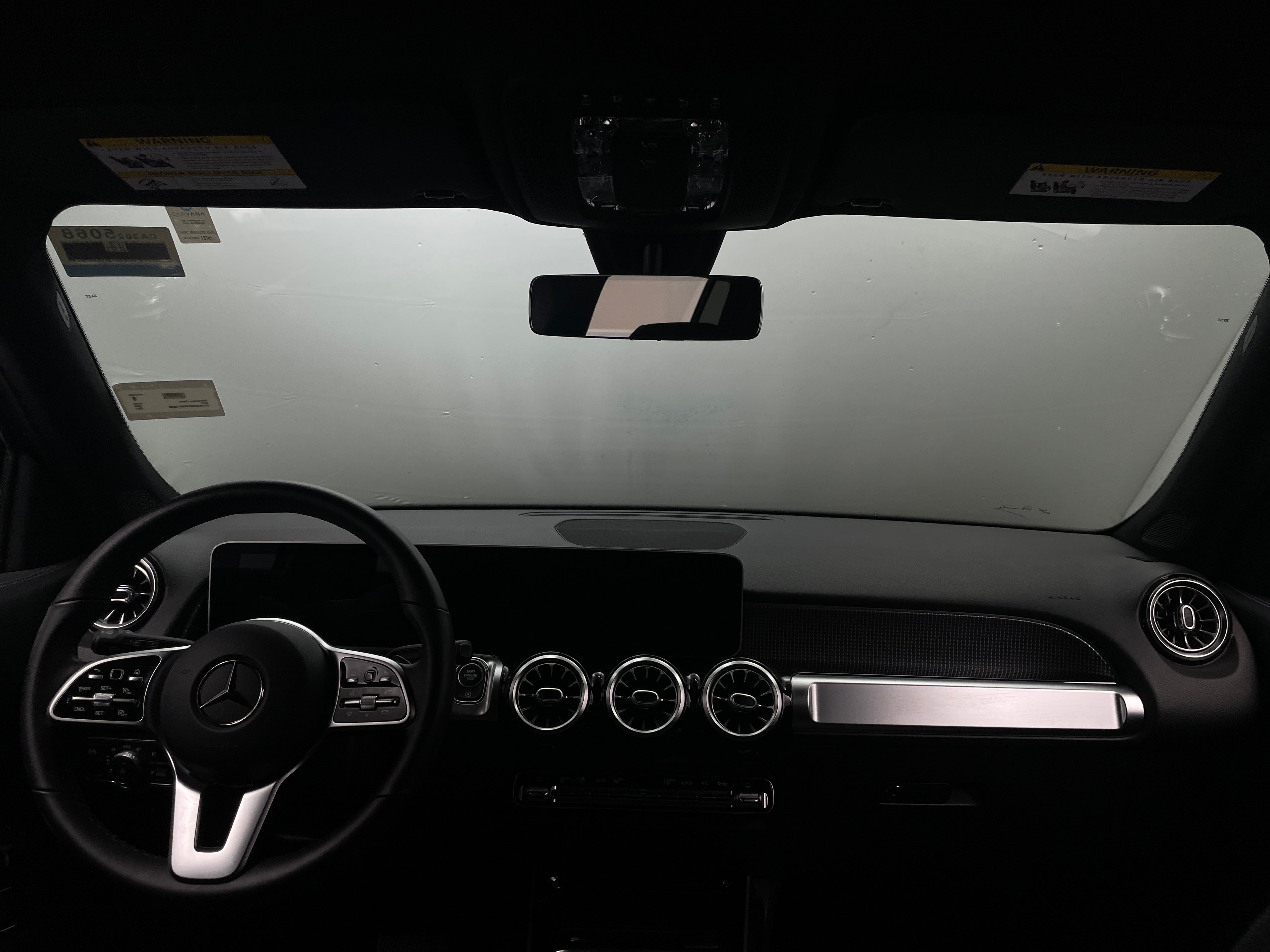 Thumbnail: 2021 Mercedes-Benz GLB - 2