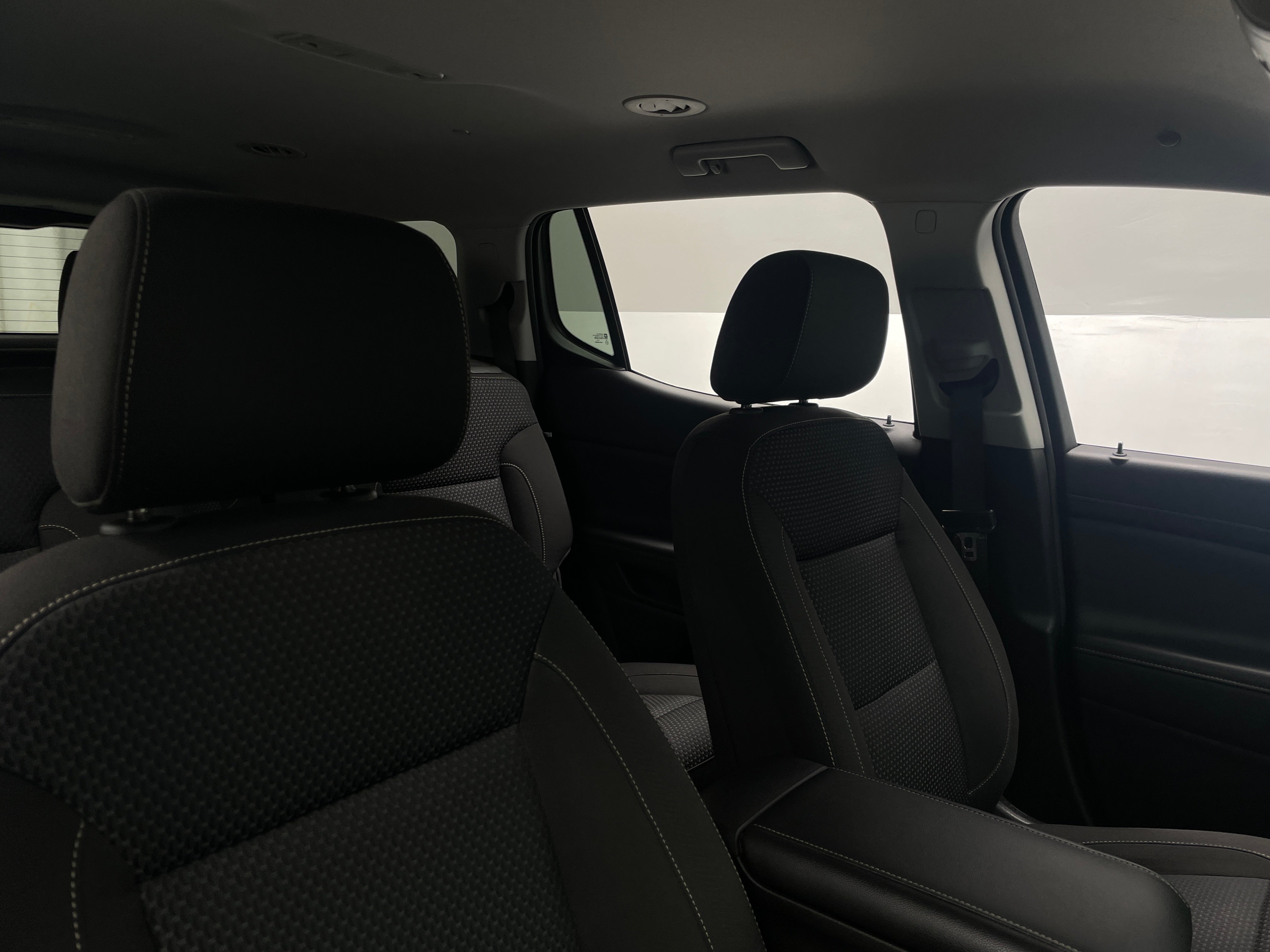 2021 GMC Acadia SLE 2