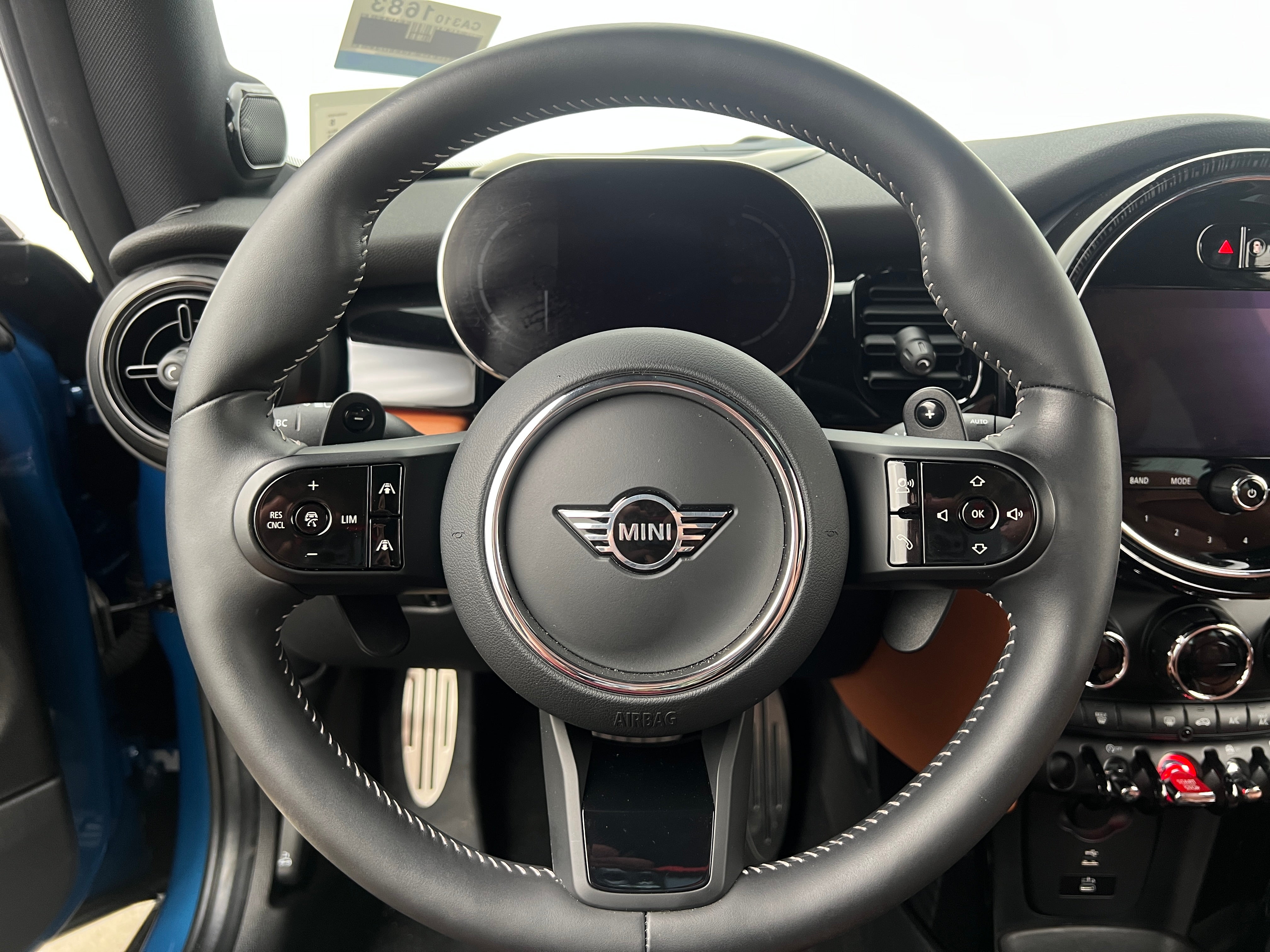 2024 MINI Cooper Hardtop S 3
