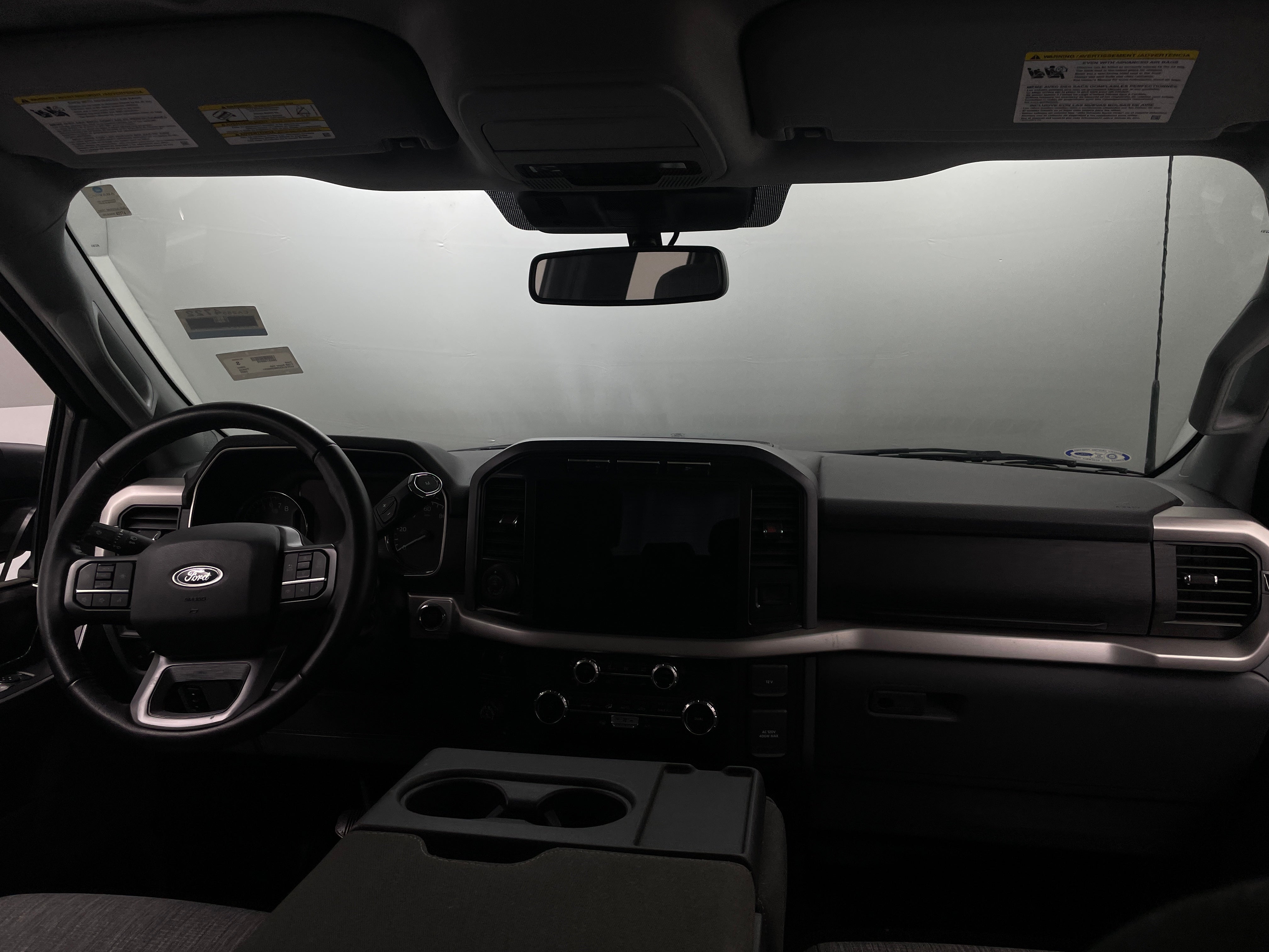 2022 Ford Econoline E-150 3