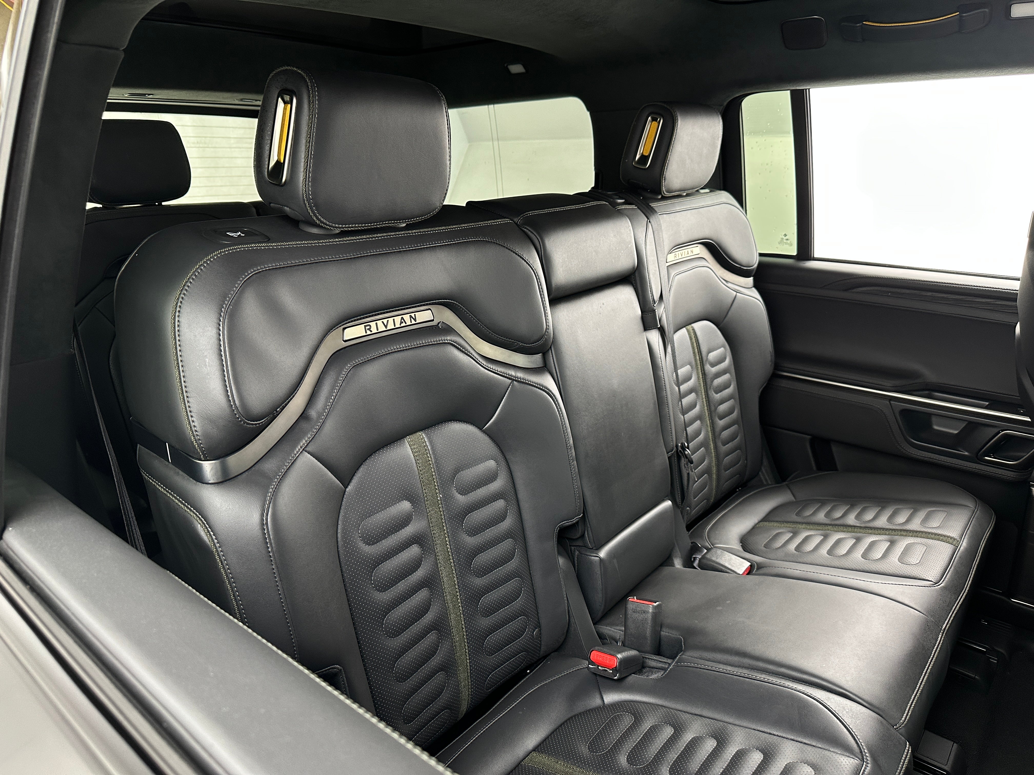 2023 Rivian R1S Adventure 5